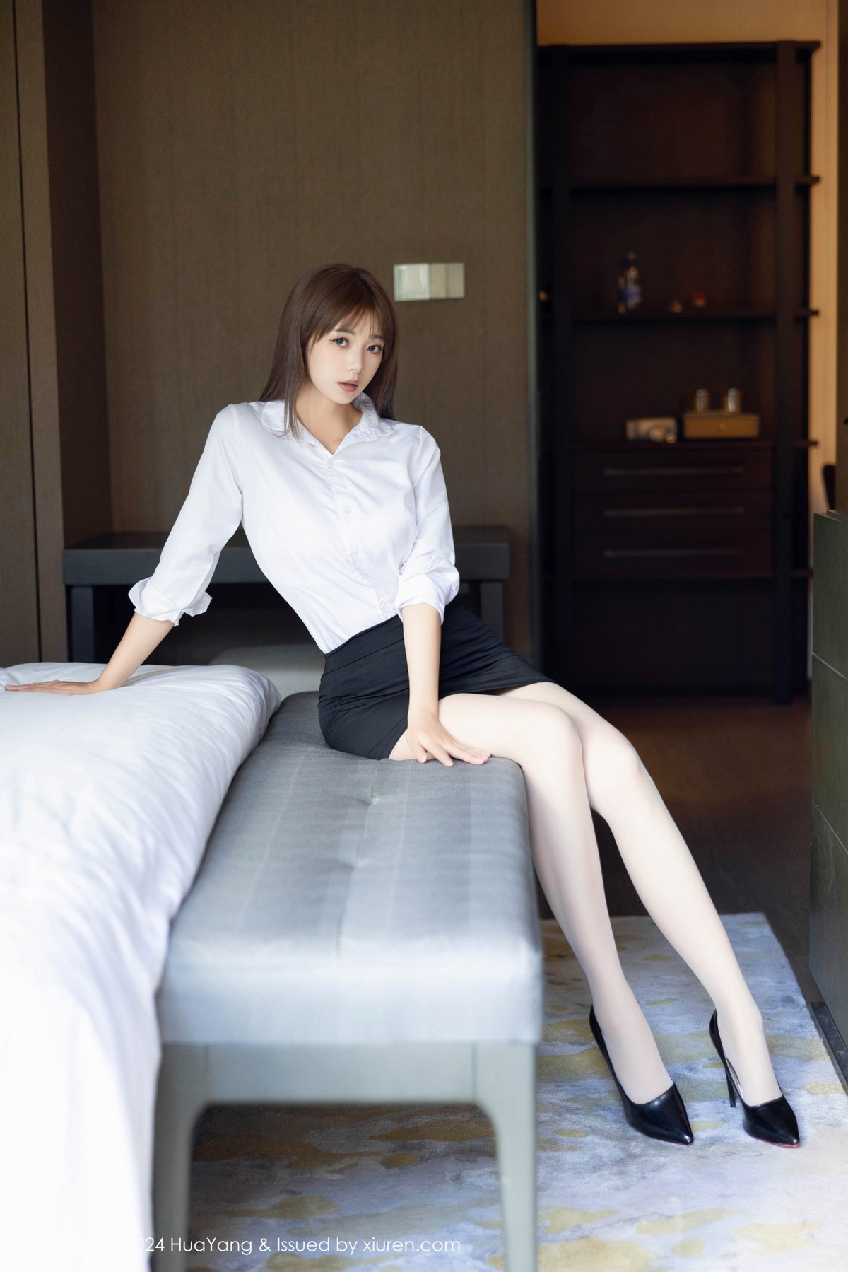 [HuaYang花漾]第604期宋-KiKi写真 [75P]-006