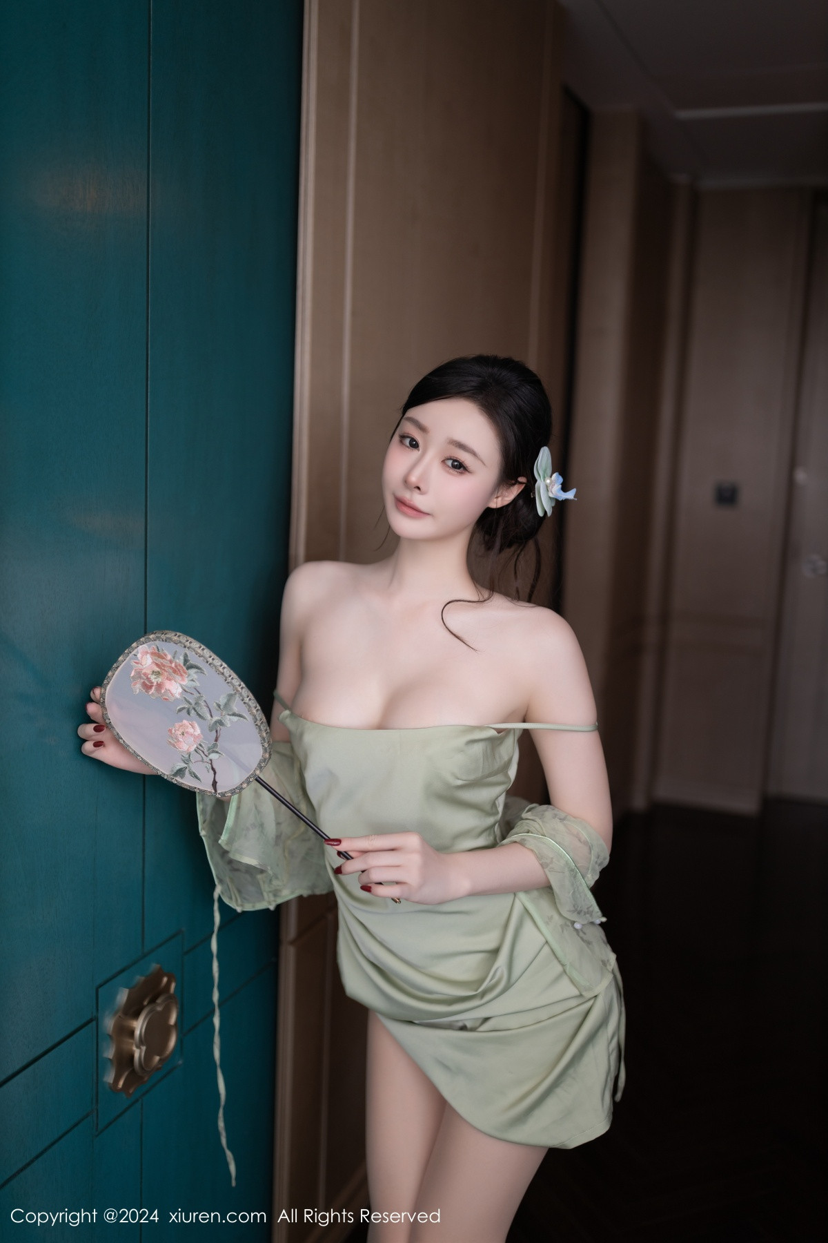 [XiuRen秀人网]第9124期小逗逗写真 [81P]-033