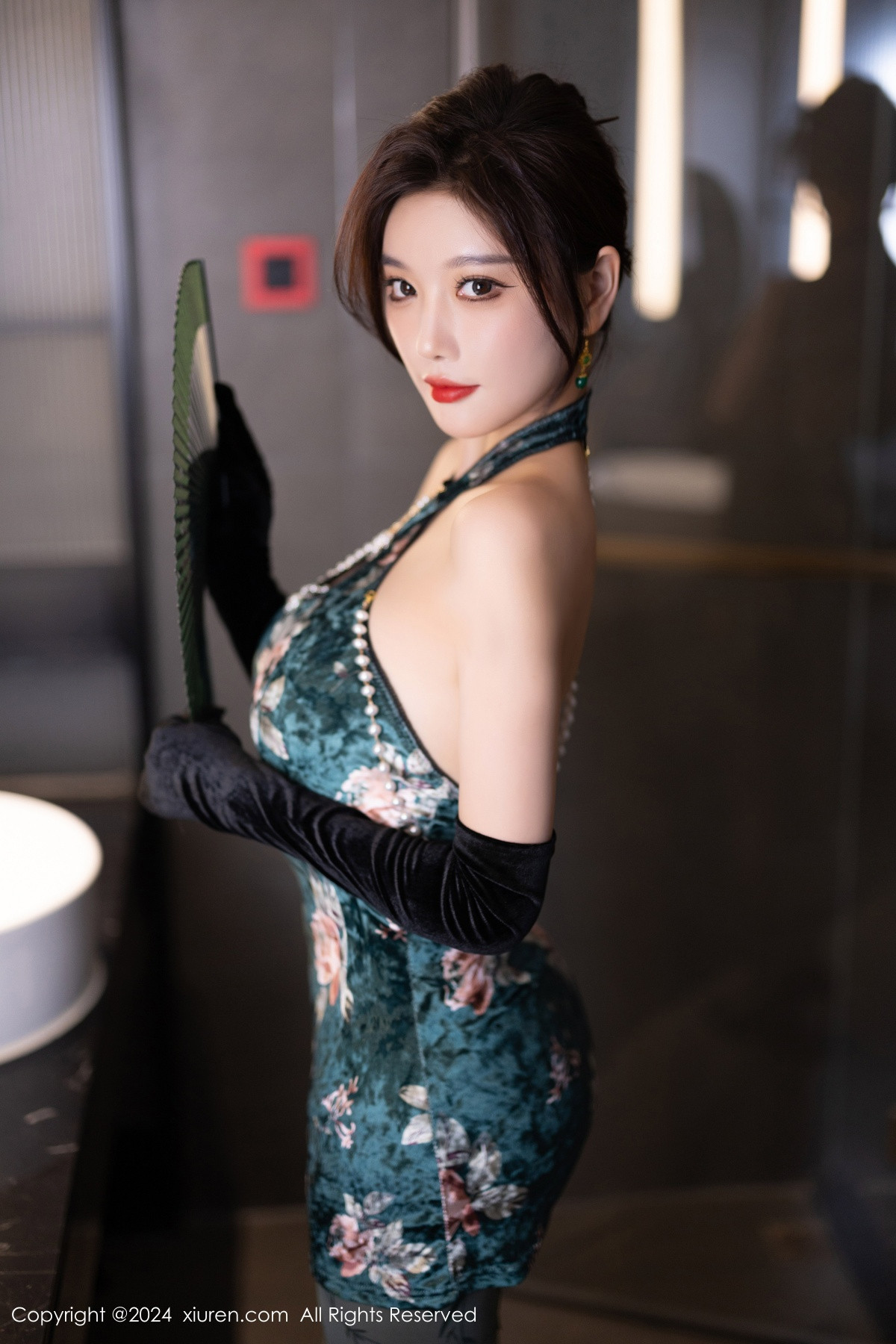 [XiuRen秀人网]第9165期杨晨晨写真 [83P]-004