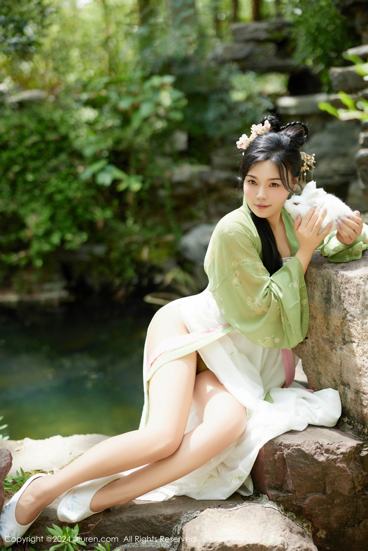 [XiuRen秀人网]第9162期麦田写真 [72P]-013