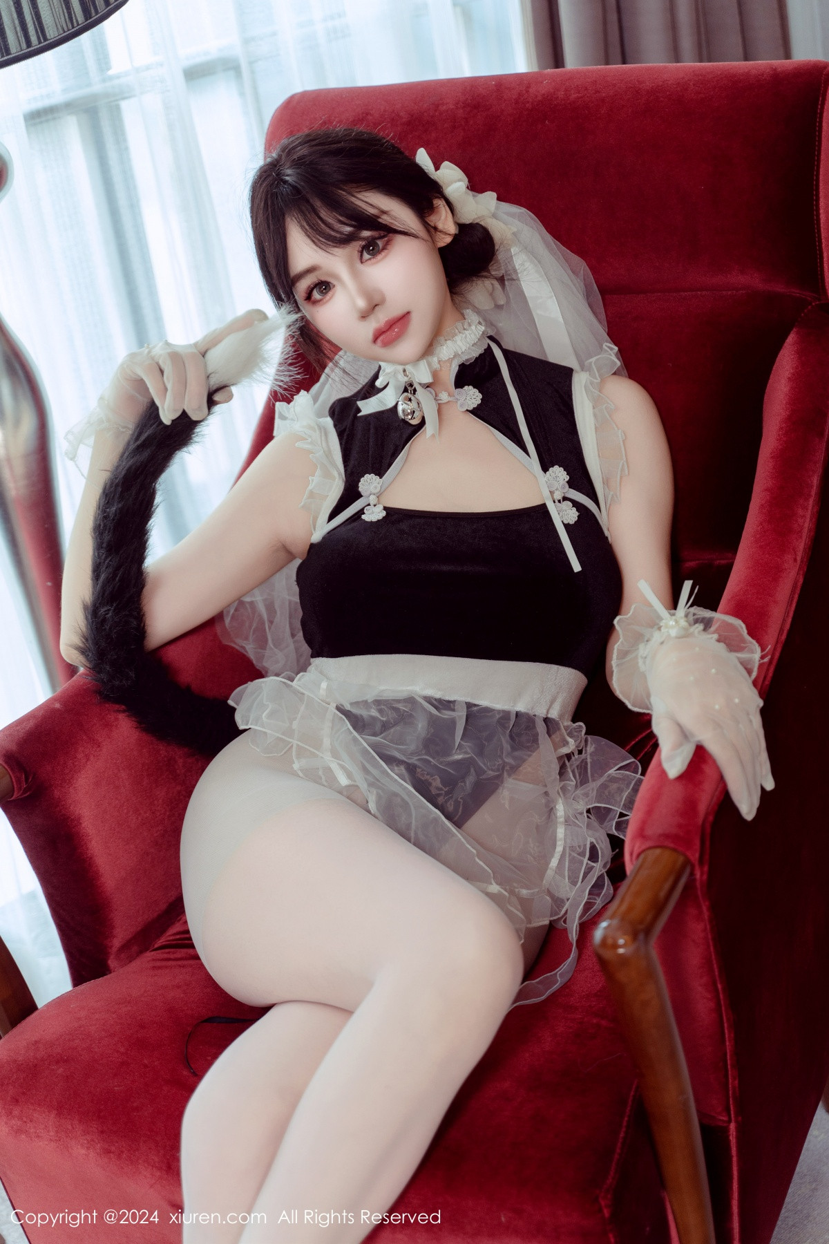 [XiuRen秀人网]第9197期汐汐爱吃草莓写真 [80P]-011