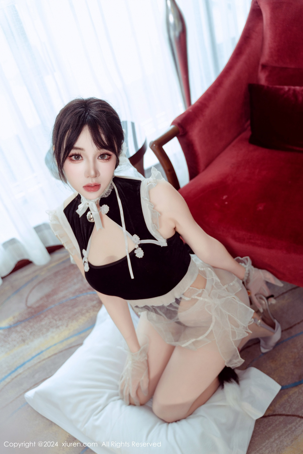 [XiuRen秀人网]第9197期汐汐爱吃草莓写真 [80P]-017