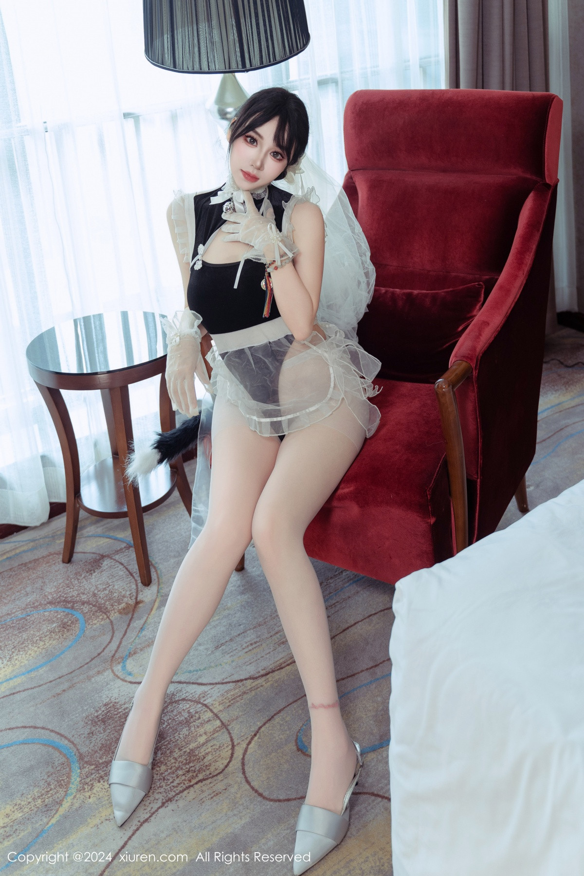 [XiuRen秀人网]第9197期汐汐爱吃草莓写真 [80P]-013