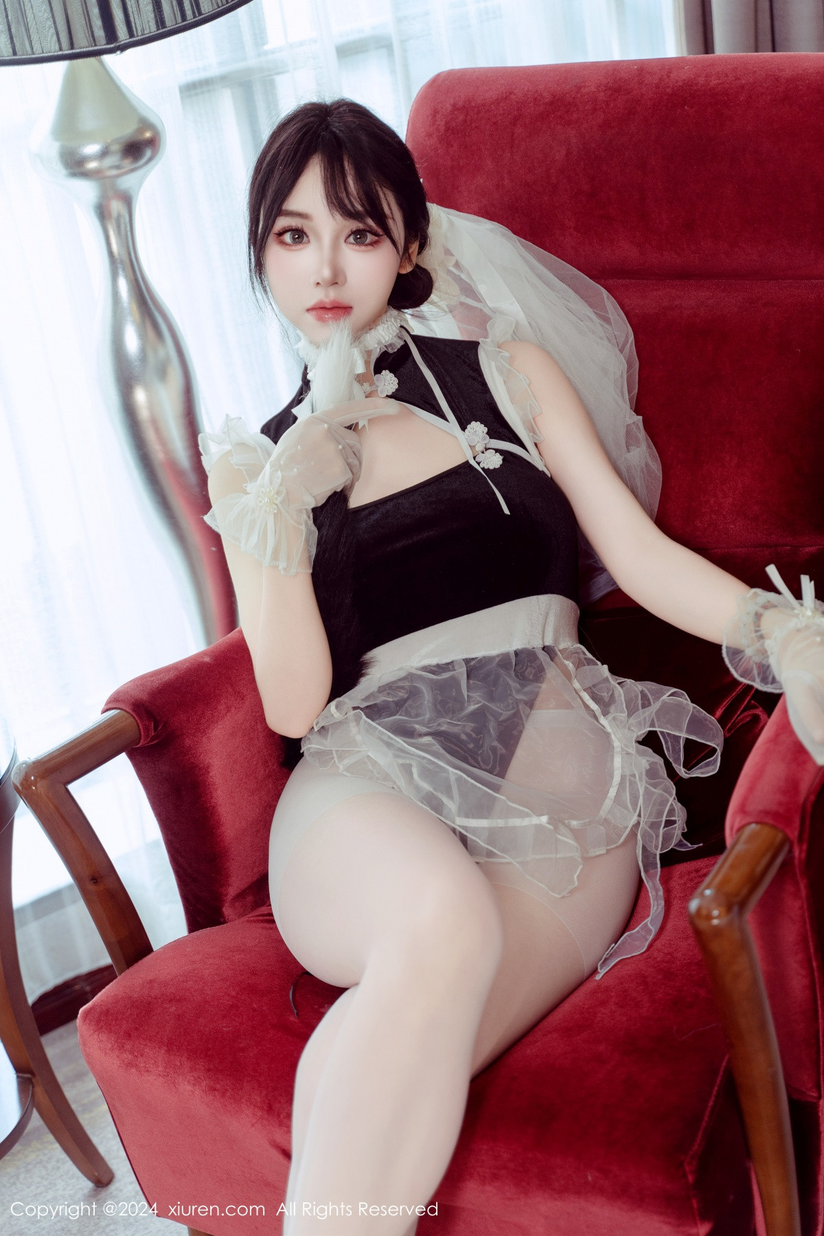 [XiuRen秀人网]第9197期汐汐爱吃草莓写真 [80P]-012