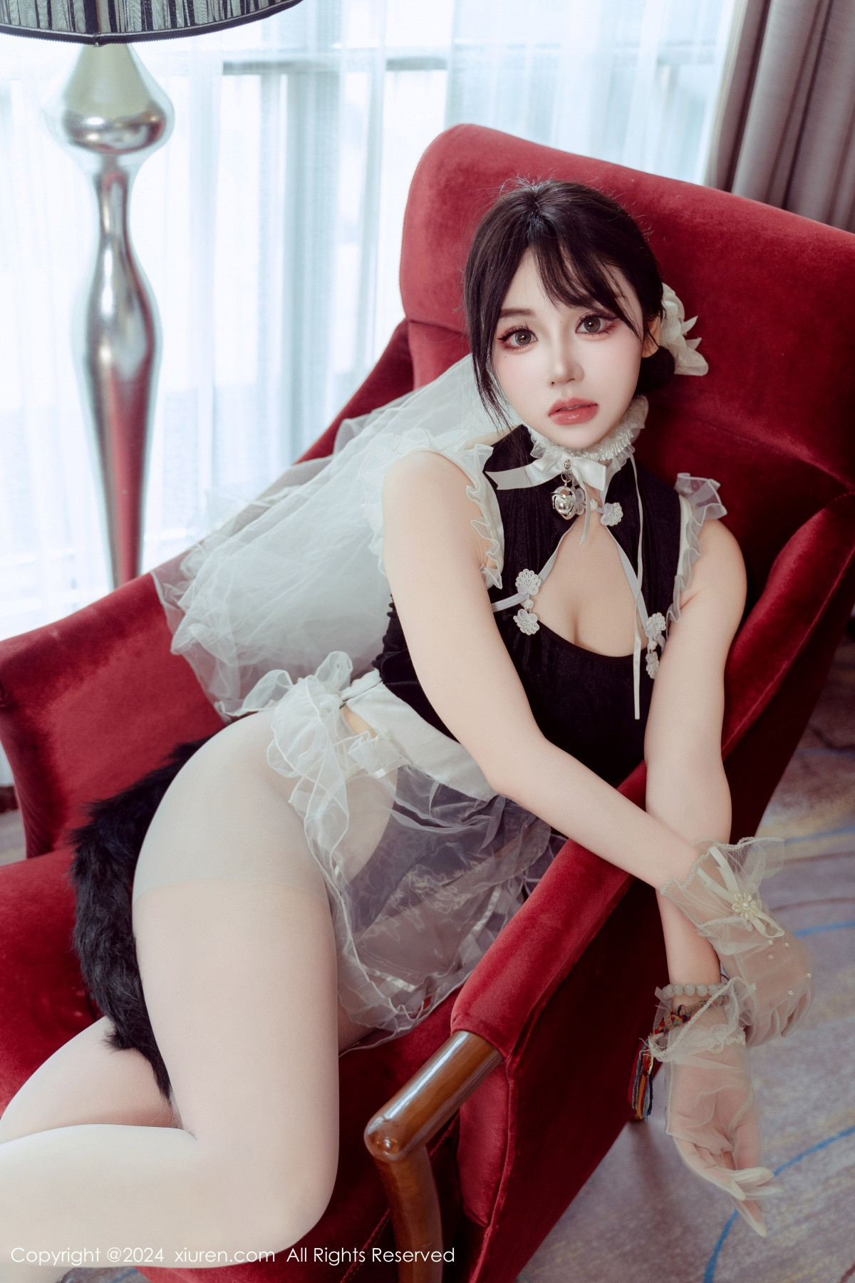 [XiuRen秀人网]第9197期汐汐爱吃草莓写真 [80P]-009