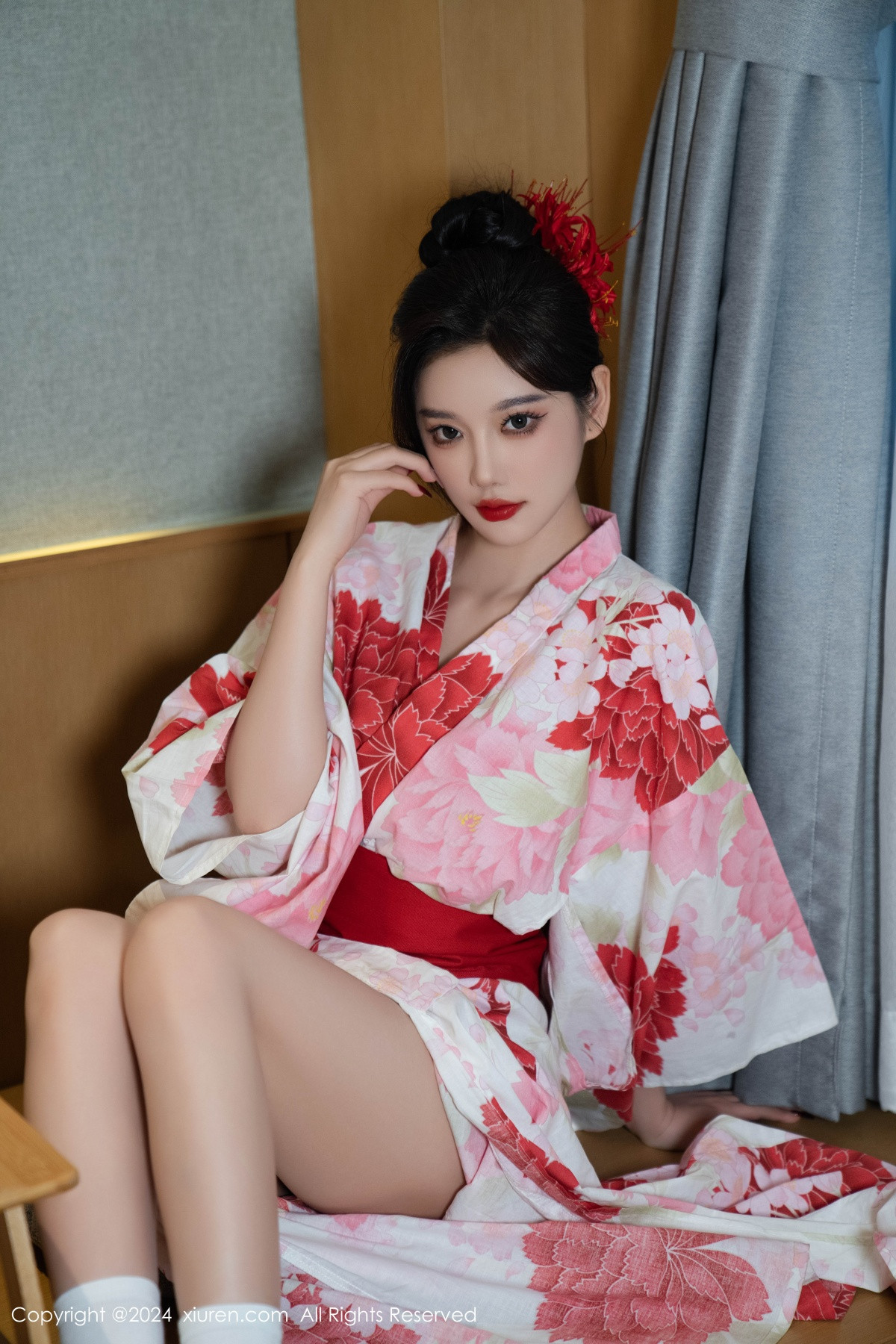 [XiuRen秀人网]第9208期杨晨晨写真 [96P]-001