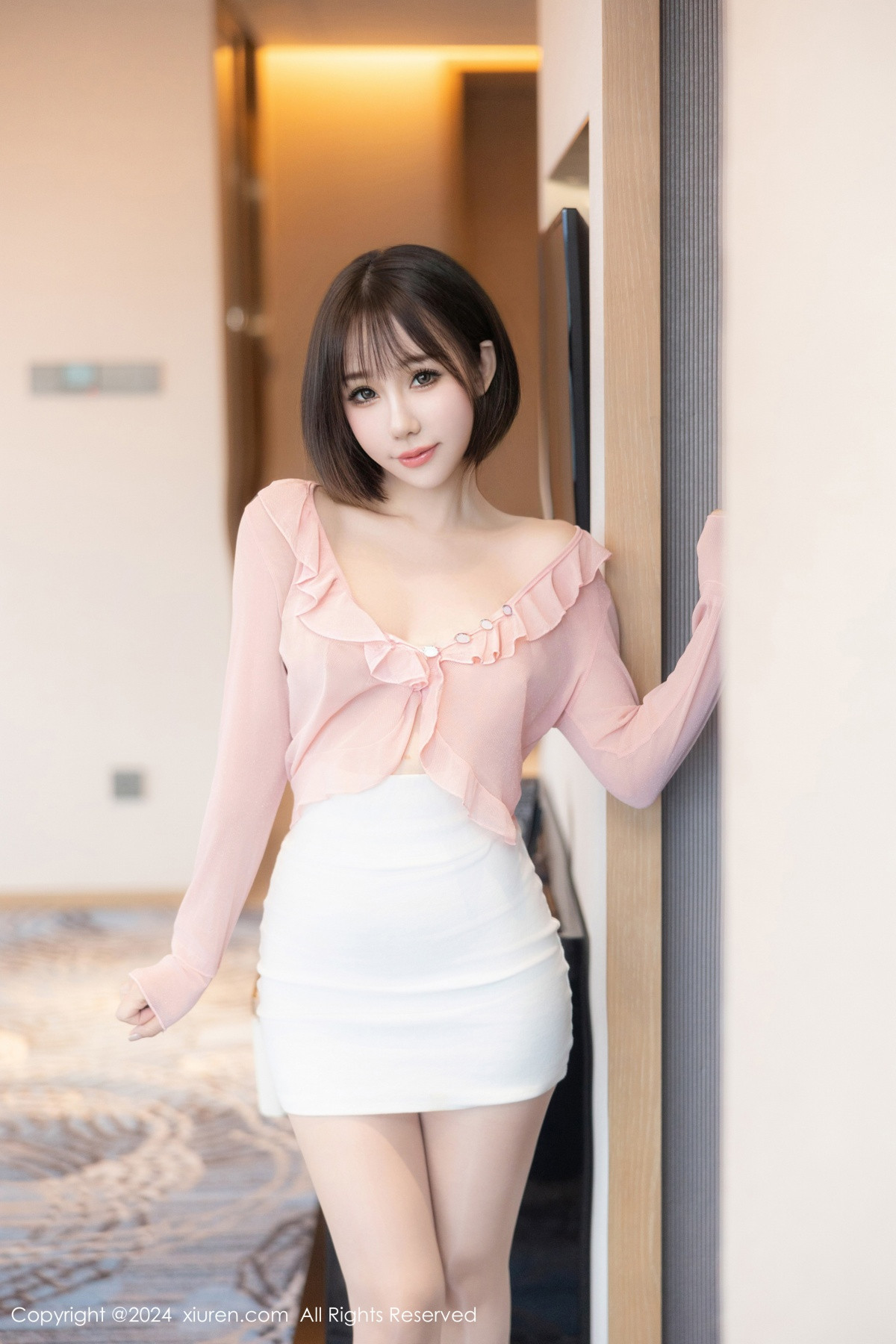 [XiuRen秀人网]第9273期波巧酱写真 [79P]-001