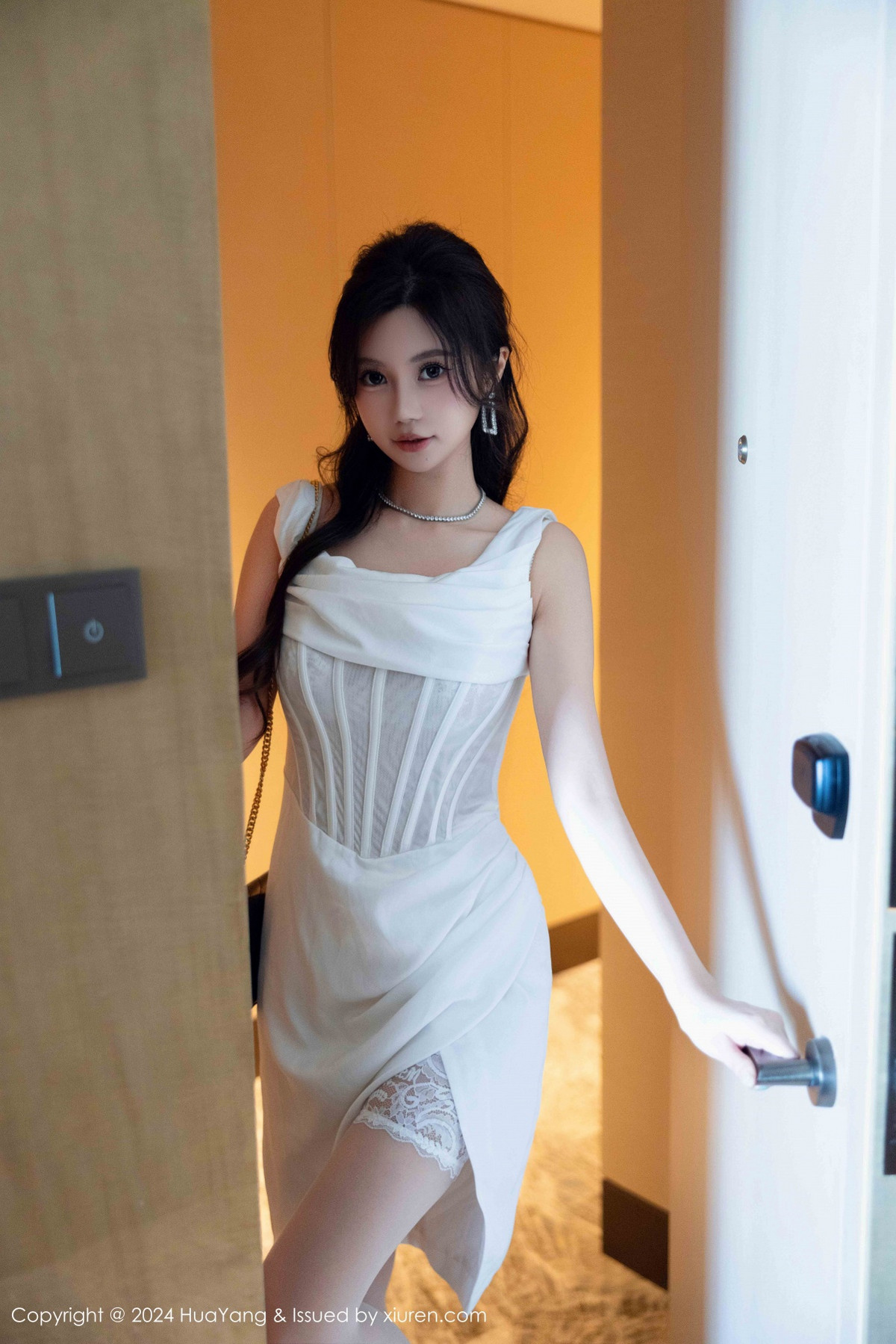 [HuaYang花漾]第612期绮里嘉写真 [86P]-006