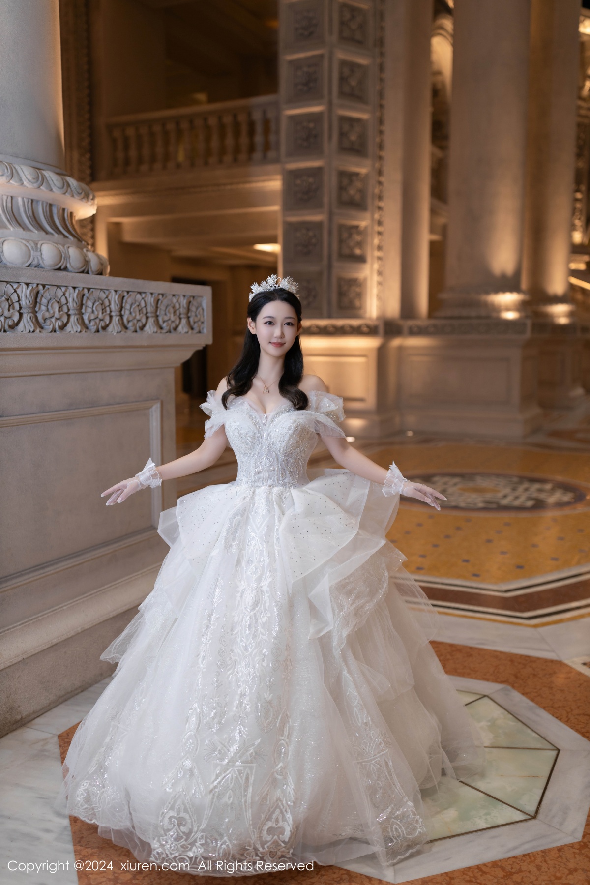 [XiuRen秀人网]第9283期唐安琪写真 [86P]-001