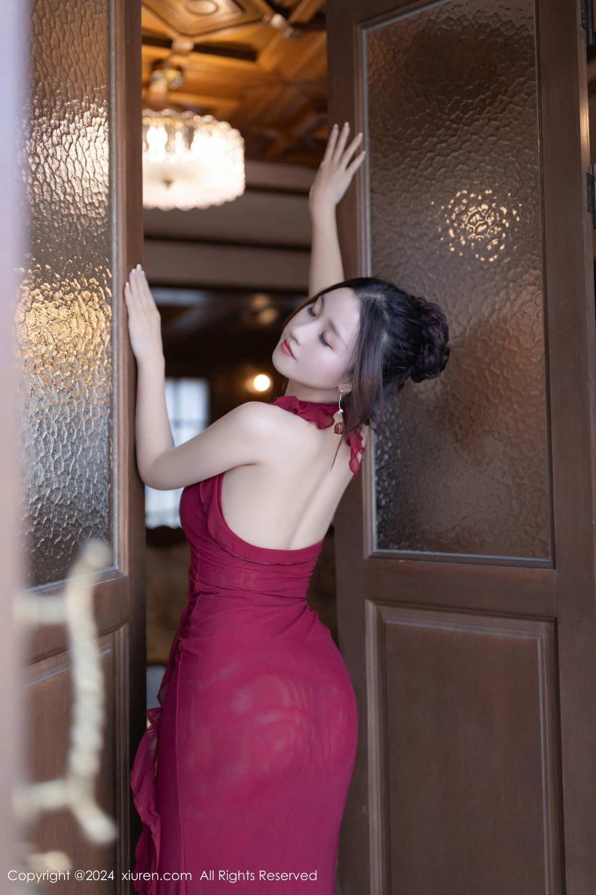 [XiuRen秀人网]第9297期杏子写真 [85P]-015