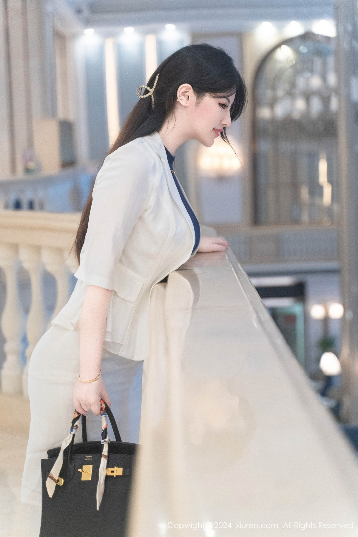 [XiuRen秀人网]第9319期诗诗写真 [98P]-009