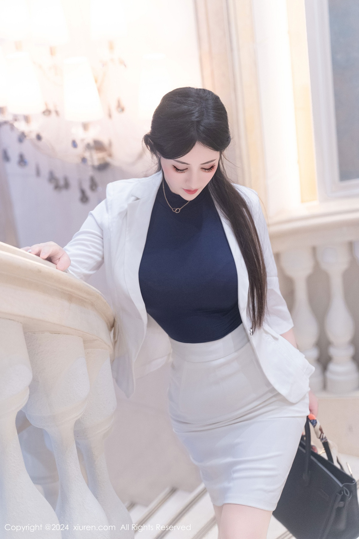 [XiuRen秀人网]第9319期诗诗写真 [98P]-016