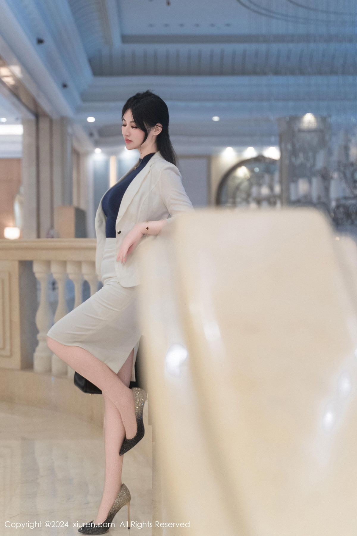 [XiuRen秀人网]第9319期诗诗写真 [98P]-008