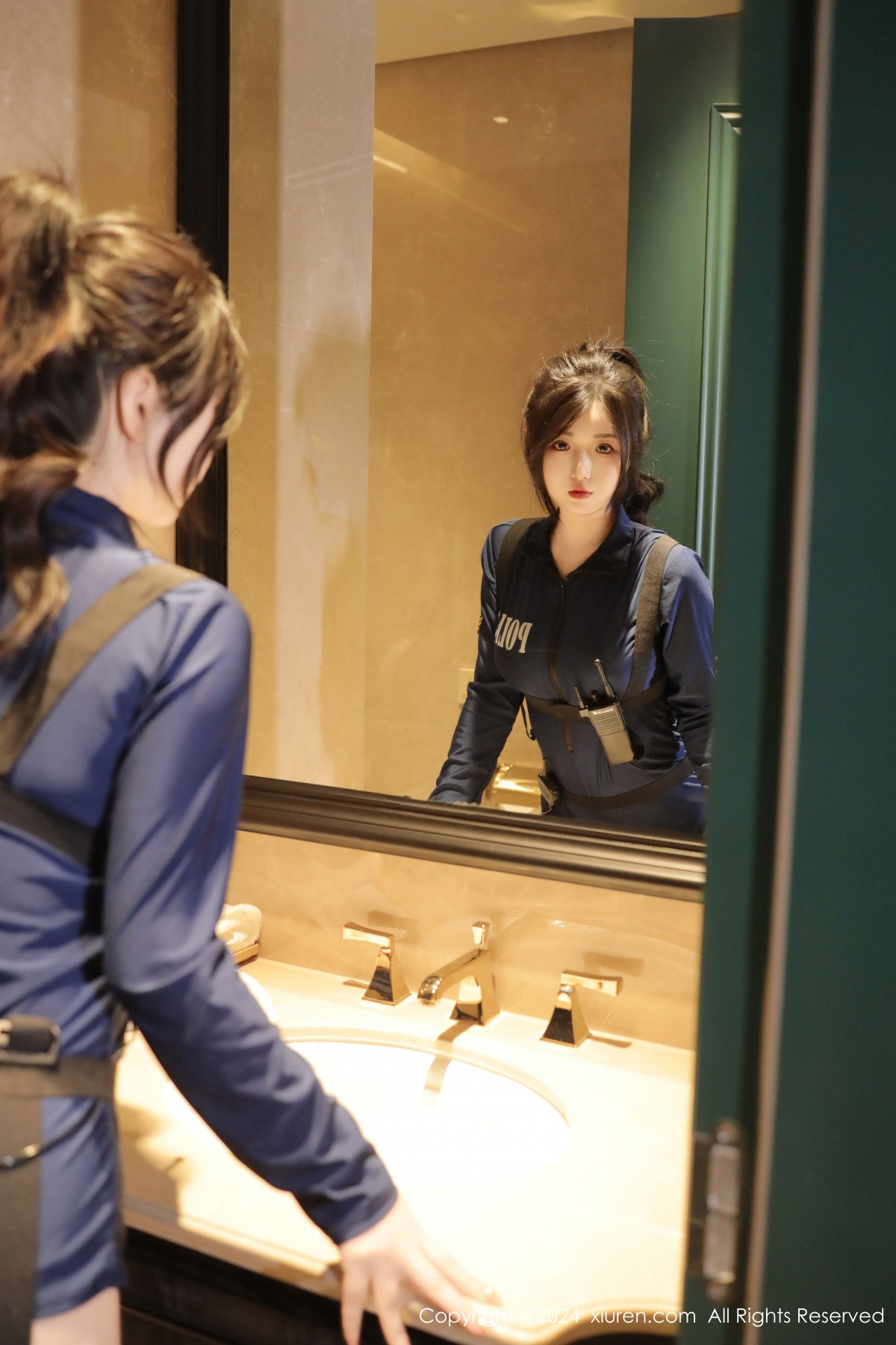 [XiuRen秀人网]第9326期陈小花写真 [78P]-004