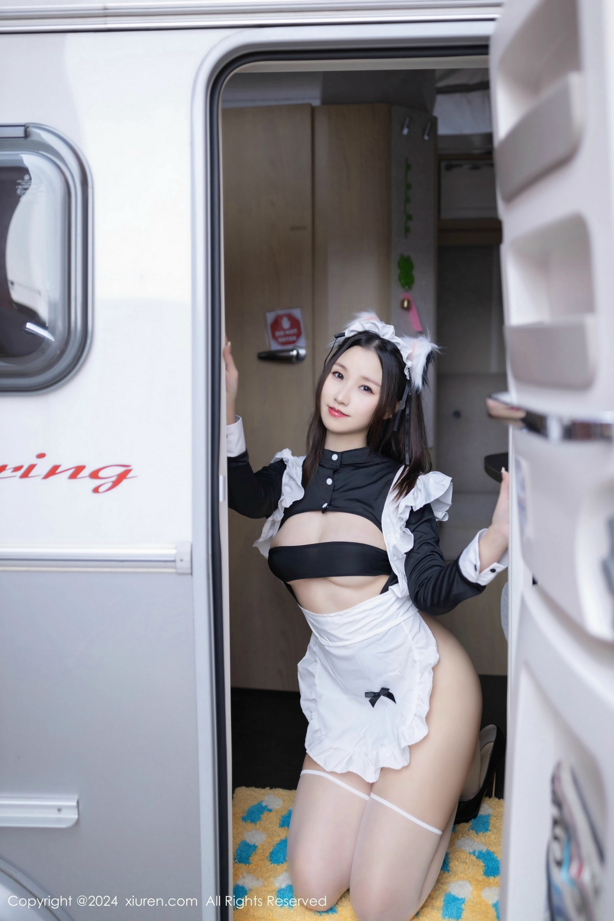 [XiuRen秀人网]第9369期杏子写真 [79P]-015