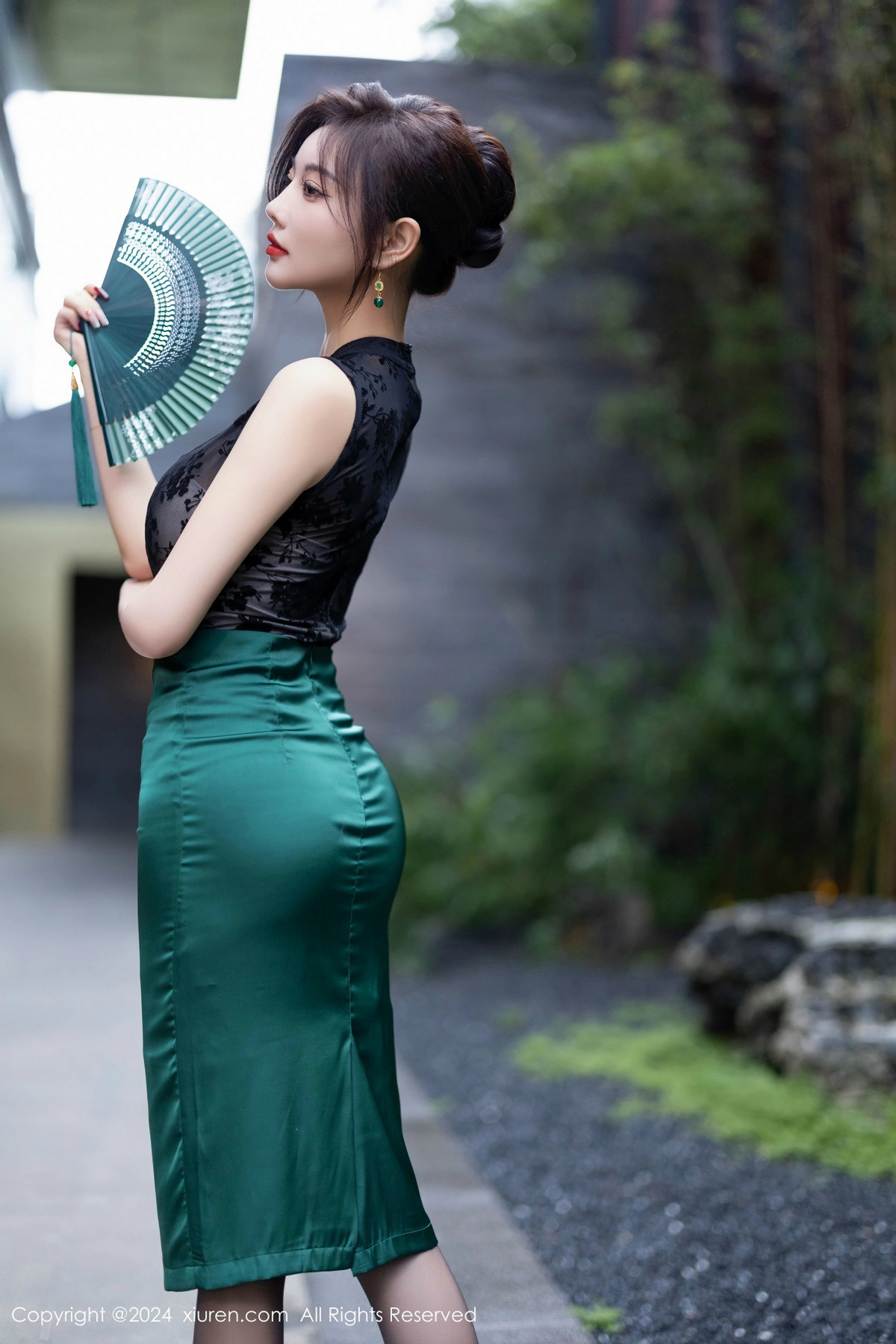 [XiuRen秀人网]第9384期杨晨晨写真 [80P]-003