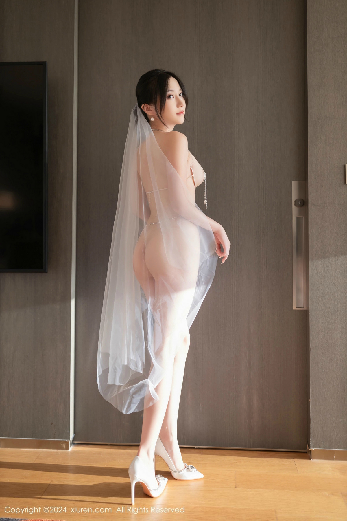 [XiuRen秀人网]第9387期鱼子酱写真 [81P]-068