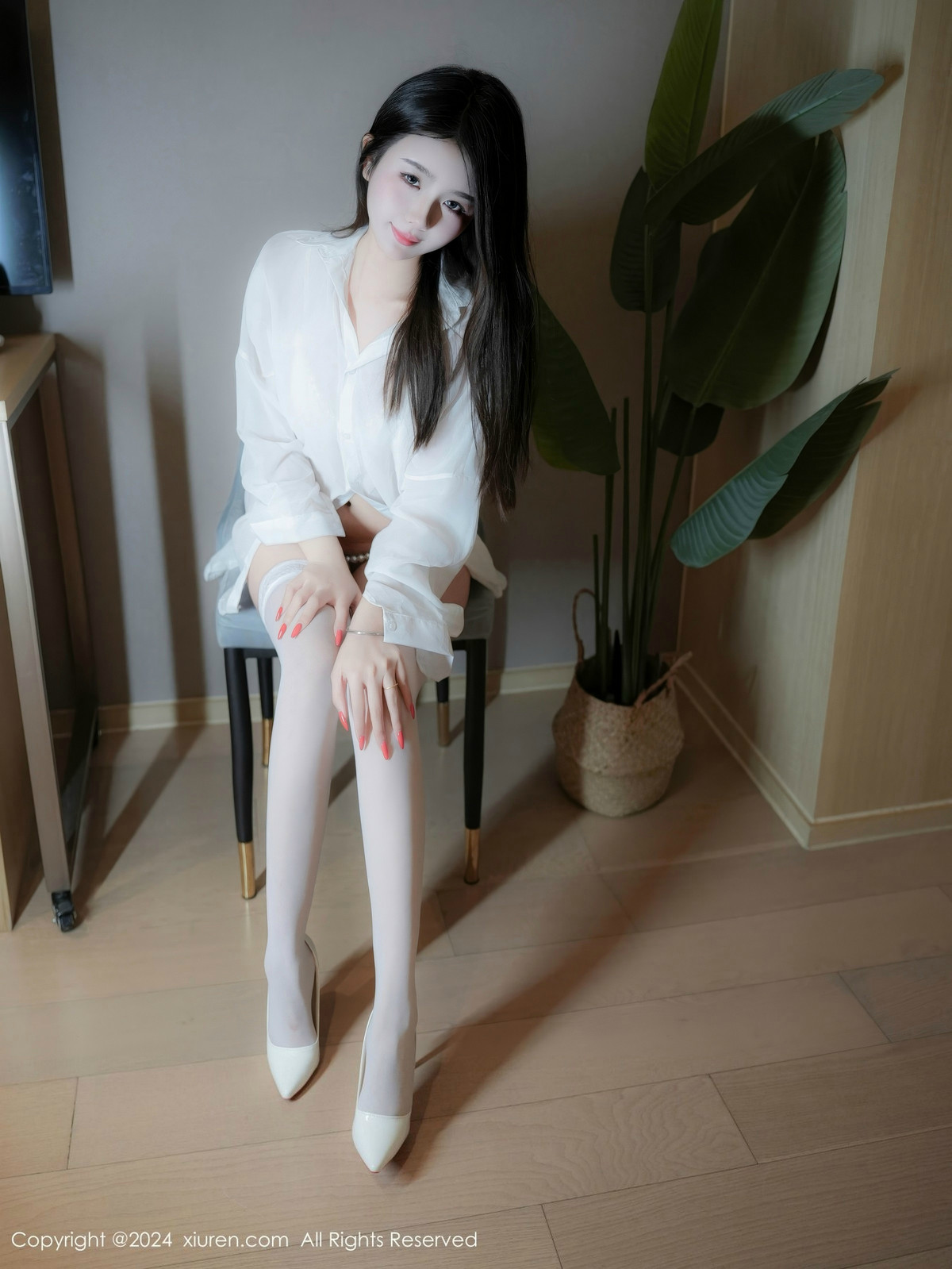 [XiuRen秀人网]第9389期Lucky写真 [80P]-019