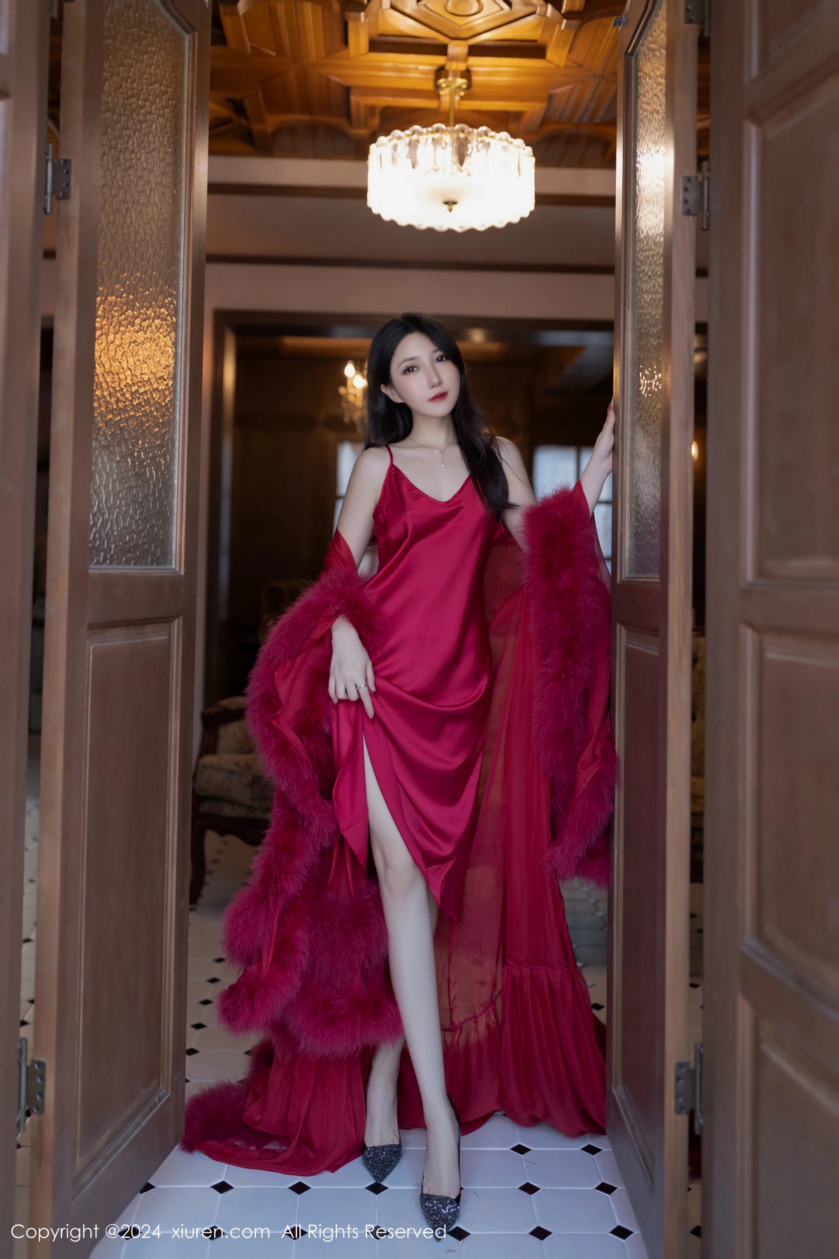 [XiuRen秀人网]第9422期鱼子酱写真 [80P]-006