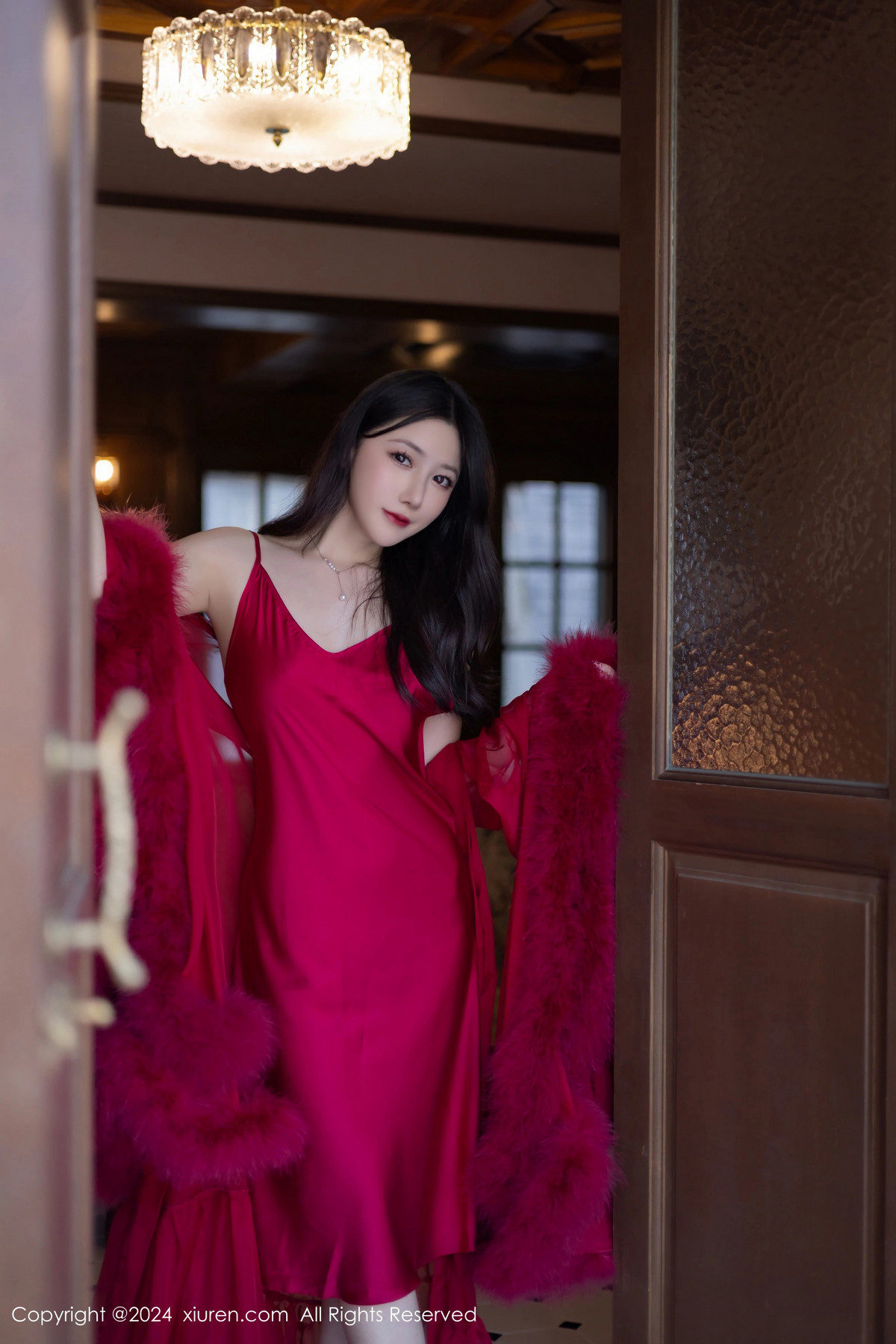 [XiuRen秀人网]第9422期鱼子酱写真 [80P]-003