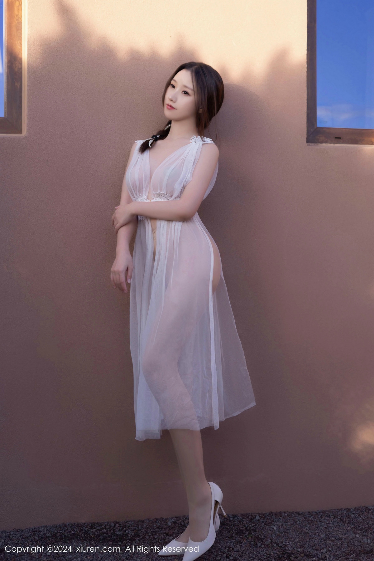 [XiuRen秀人网]第9442期杏子写真 [82P]-003