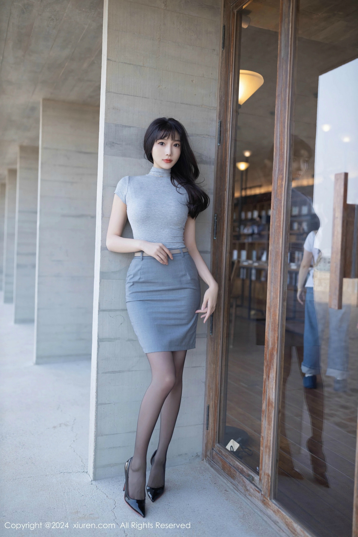 [XiuRen秀人网]第9450期陆萱萱写真 [80P]-002