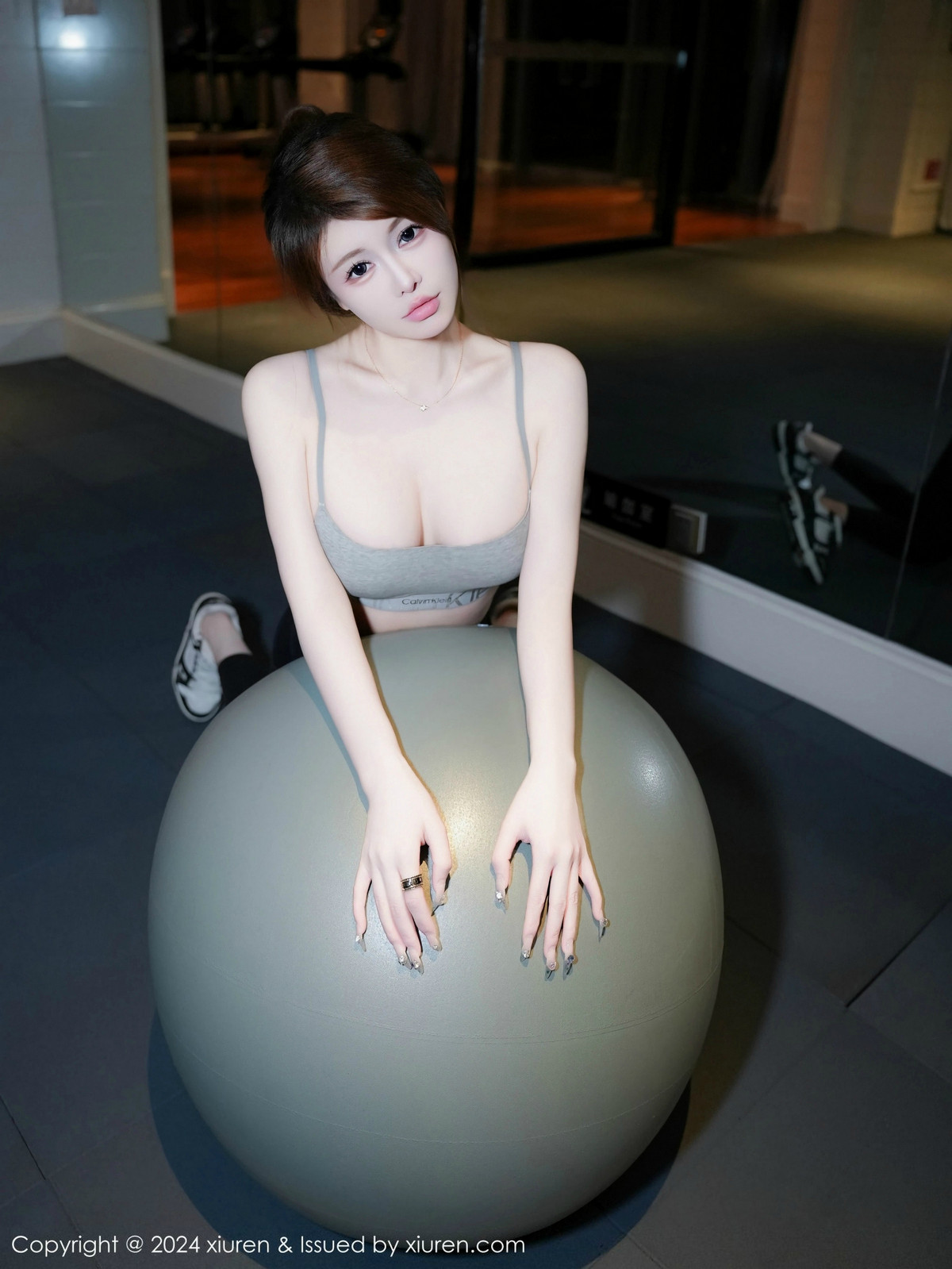 [XiuRen秀人网]第9452期甜妮写真 [71P]-057