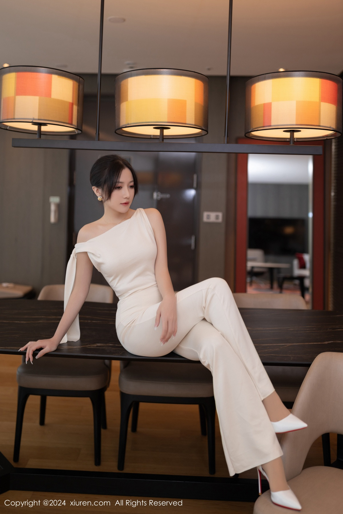 [XiuRen秀人网]第9457期鱼子酱写真 [80P]-005