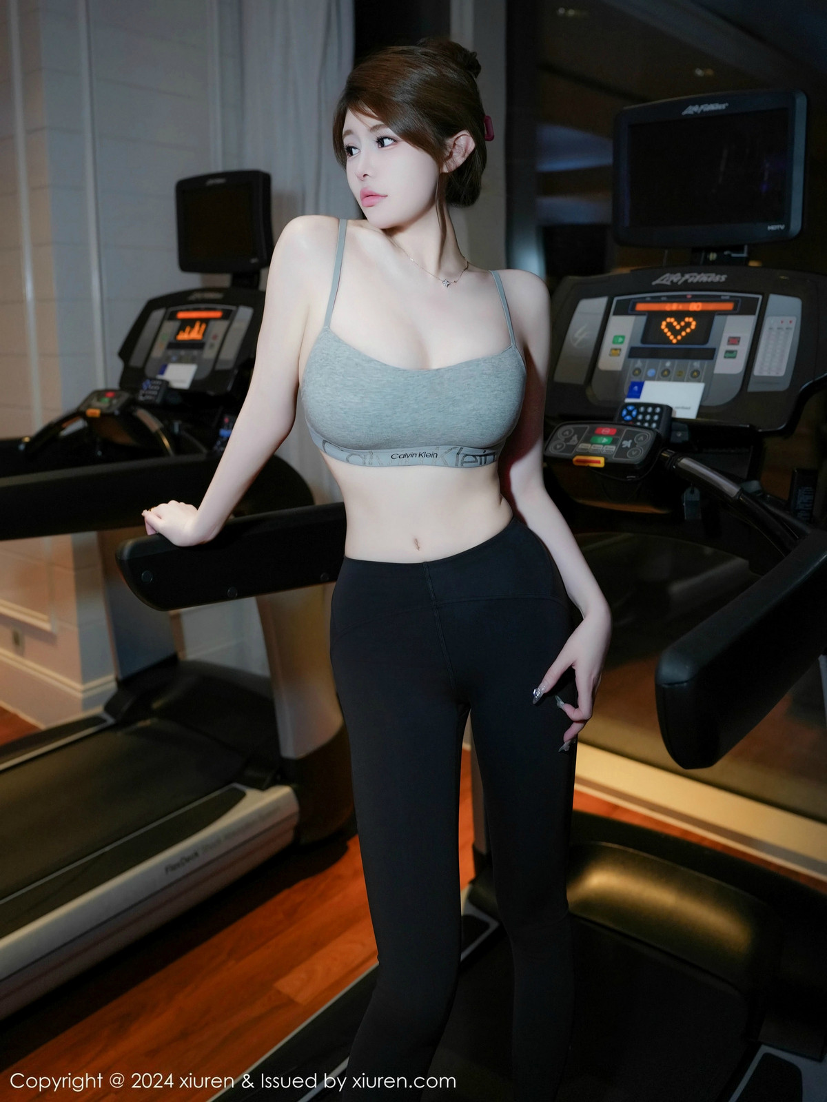 [XiuRen秀人网]第9452期甜妮写真 [71P]-043