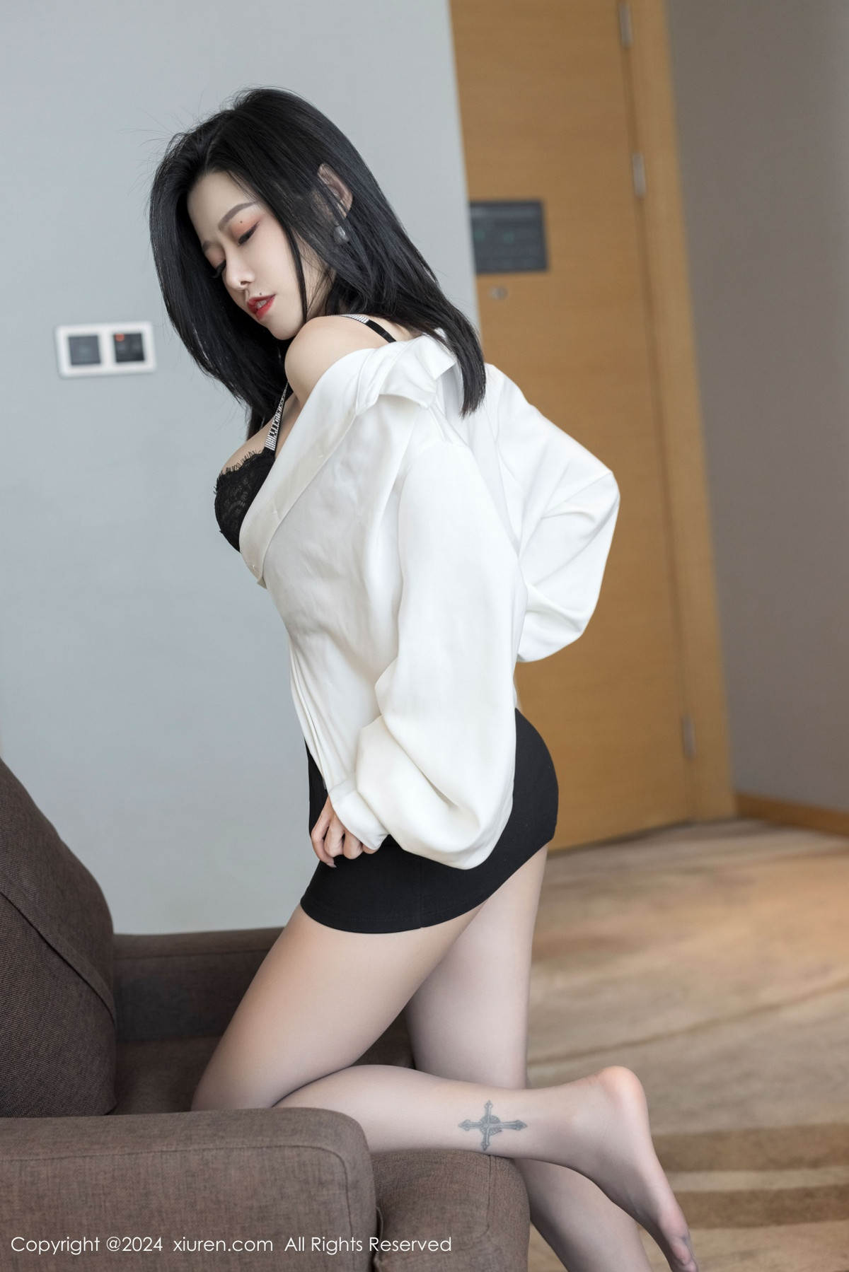 [XiuRen秀人网]第9329期本能写真 [42P]-018