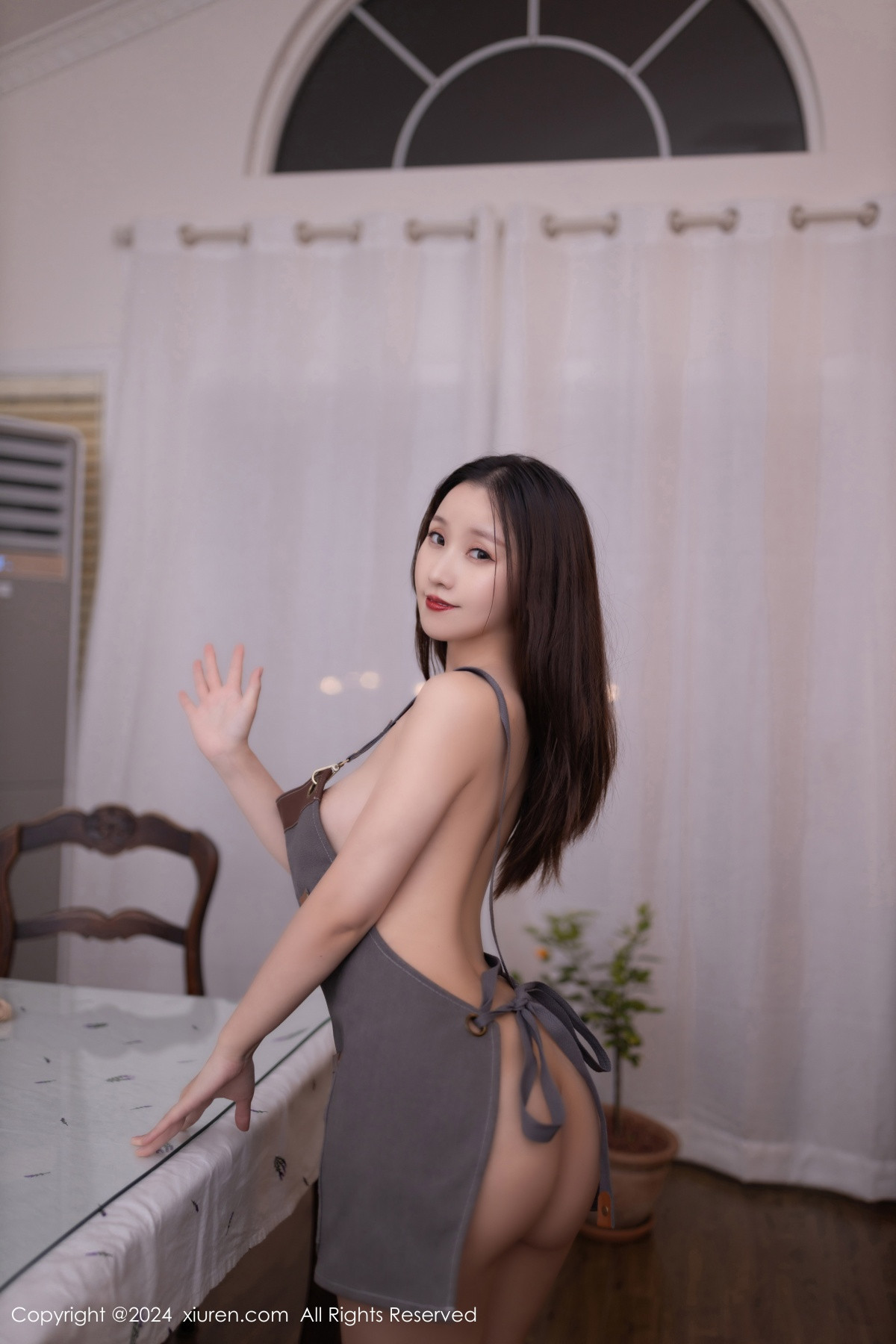 [XiuRen秀人网]第9335期杏子写真 [82P]-080