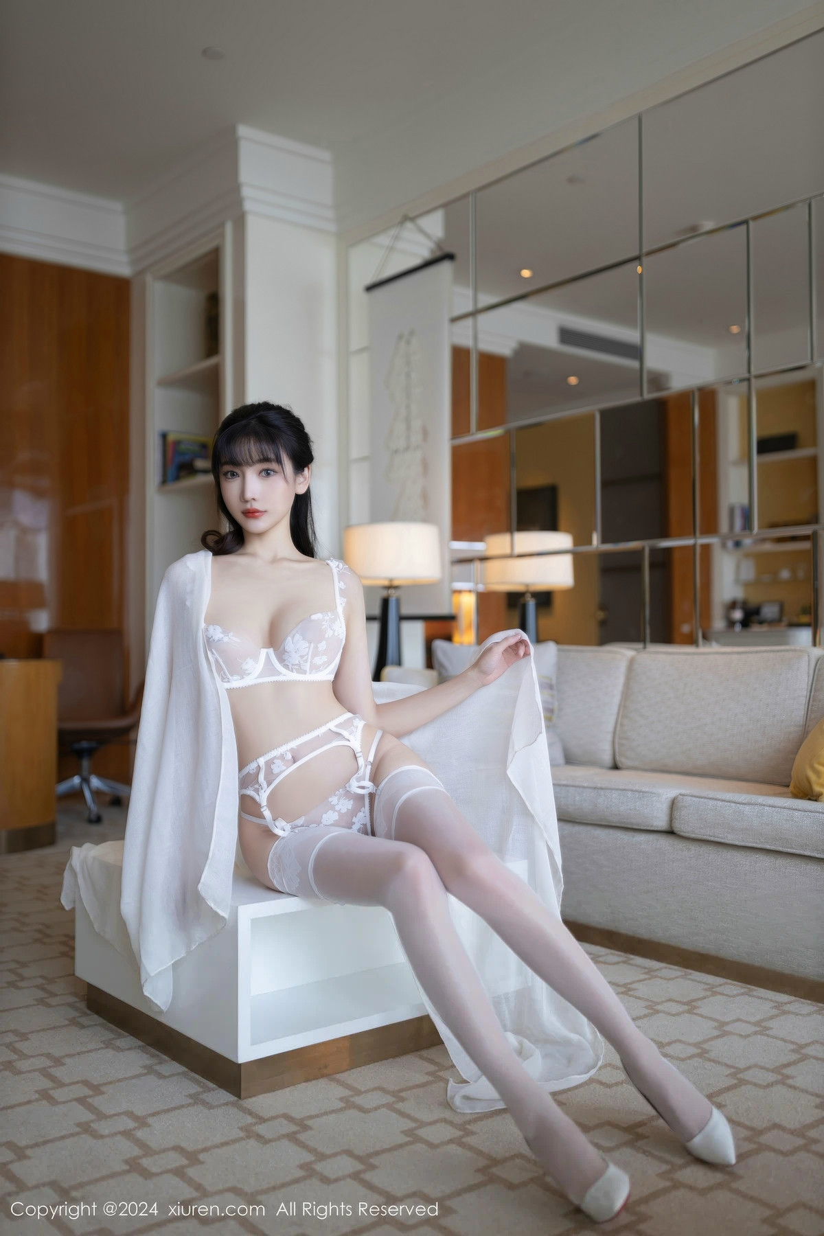 [XiuRen秀人网]第9340期陆萱萱写真 [83P]-002