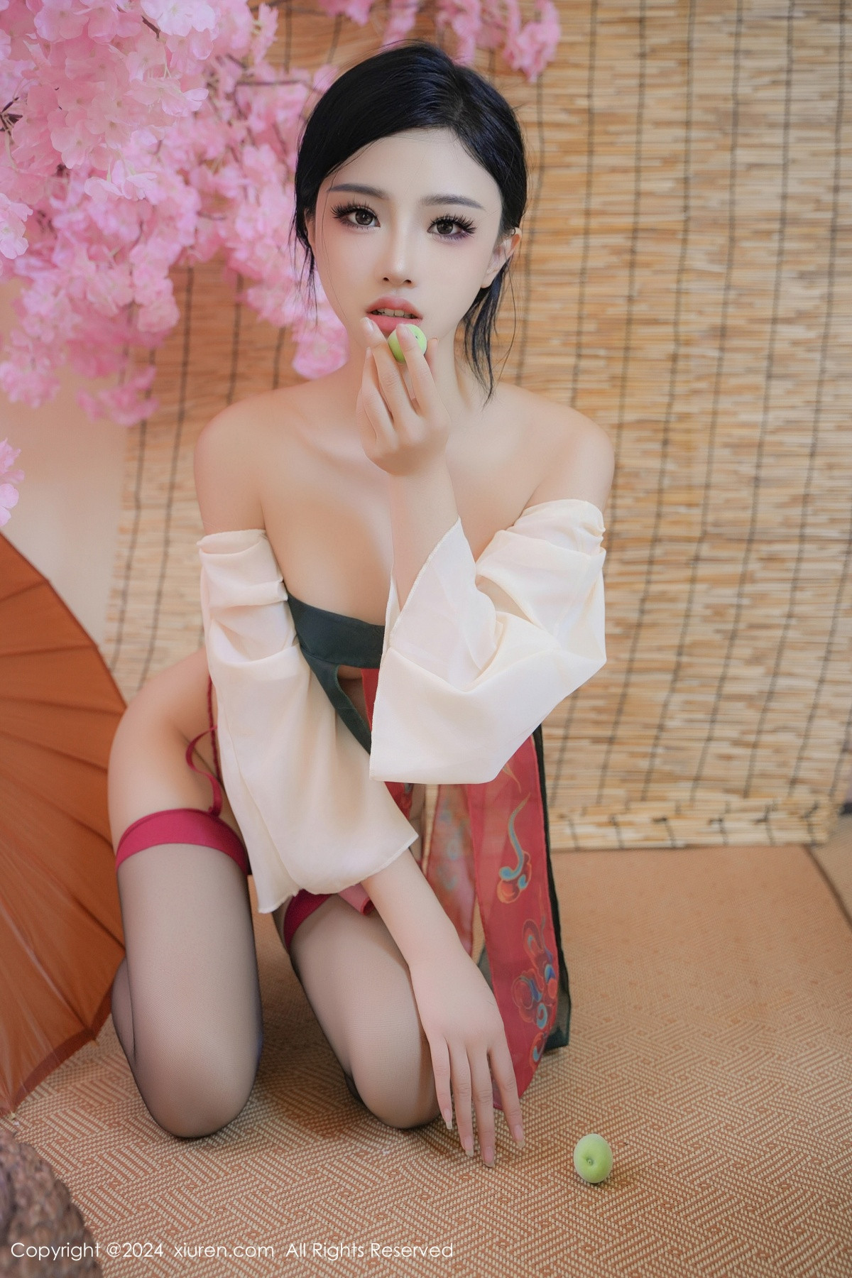 [XiuRen秀人网]第9351期妙可可写真 [80P]-033