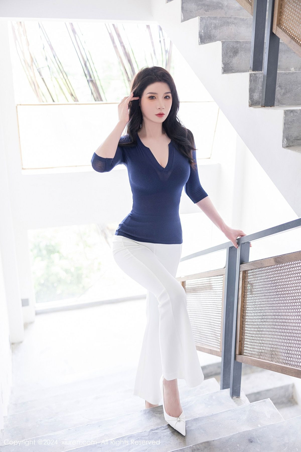 [XiuRen秀人网]第9355期梦心玥写真 [83P]-001