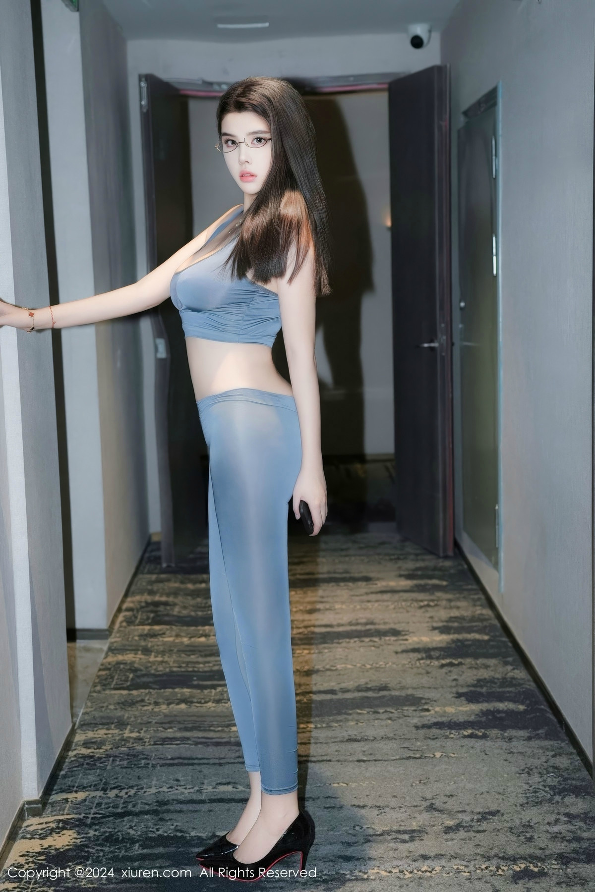 [XiuRen秀人网]第9357期樱桃小犊子写真 [89P]-043