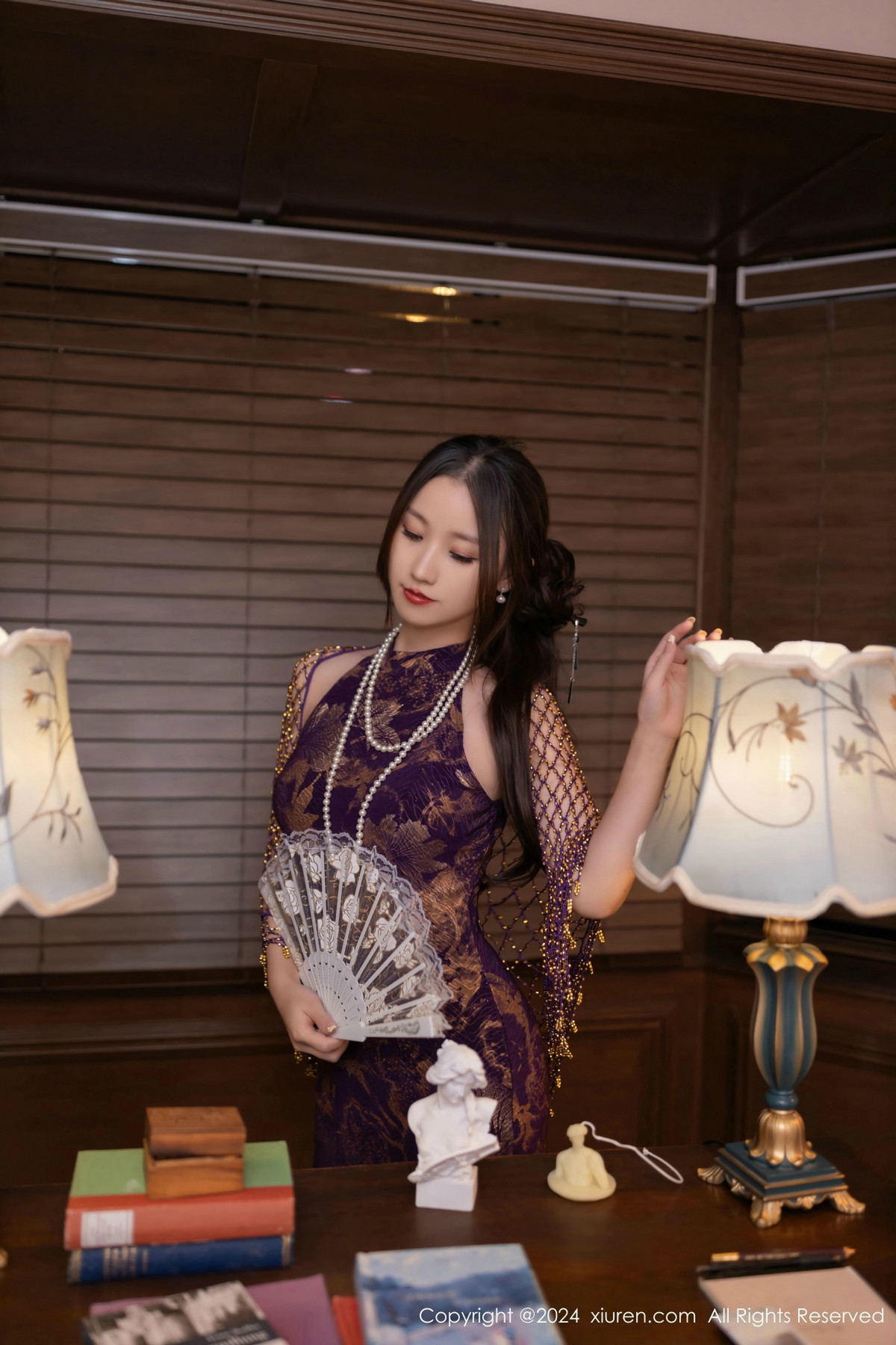 [XiuRen秀人网]第9513期杏子写真 [82P]-004