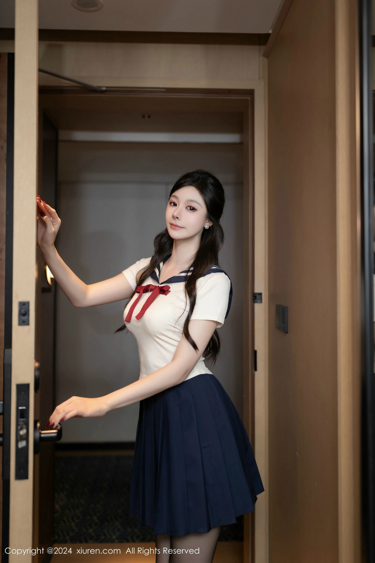 [XiuRen秀人网]第9530期小逗逗写真 [80P]-003