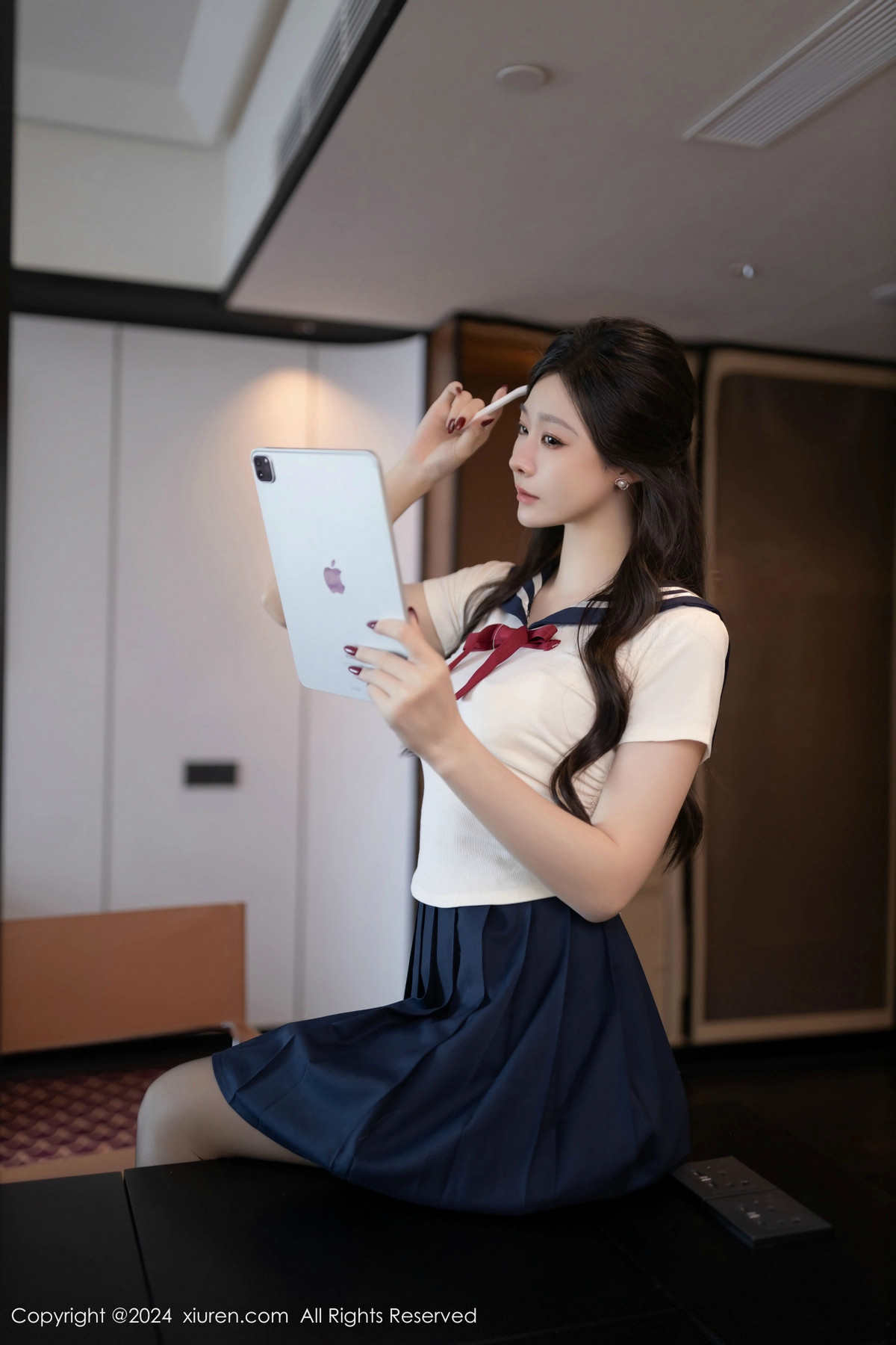 [XiuRen秀人网]第9530期小逗逗写真 [80P]-035