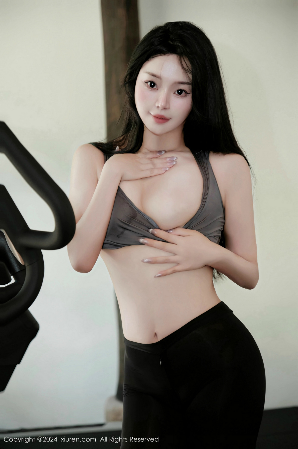[XiuRen秀人网]第9540期麦田写真 [82P]-006