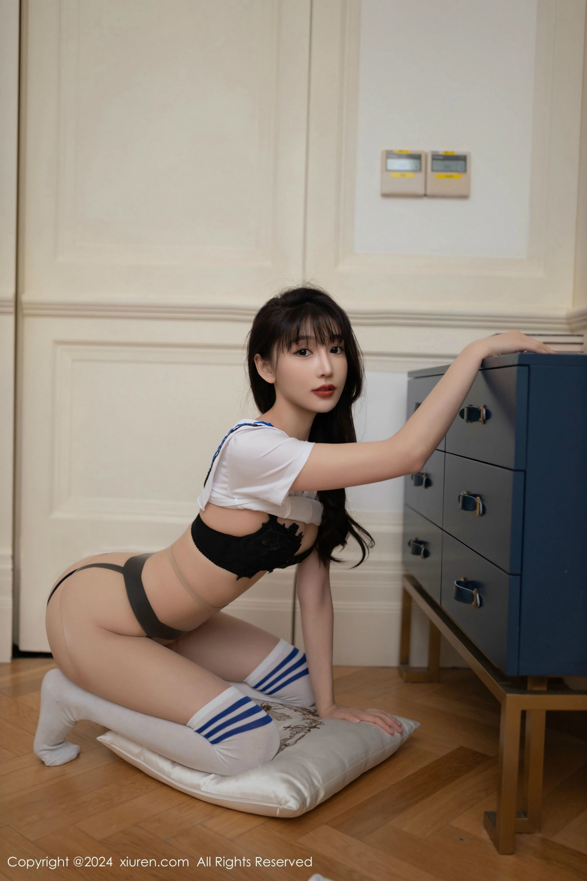 [XiuRen秀人网]第9554期陆萱萱写真 [80P]-049