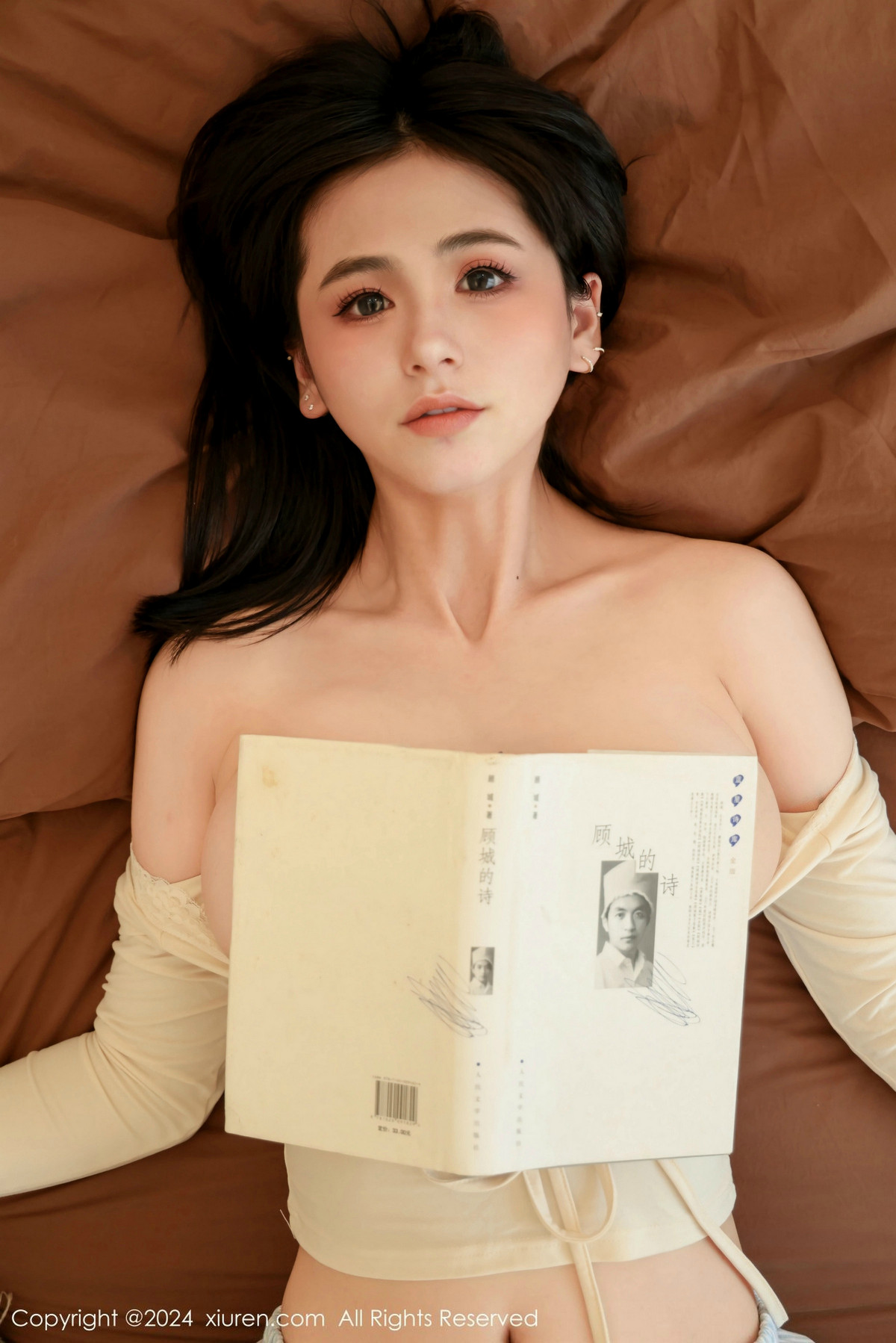 [XiuRen秀人网]第9551期奶芙乔乔写真 [72P]-047