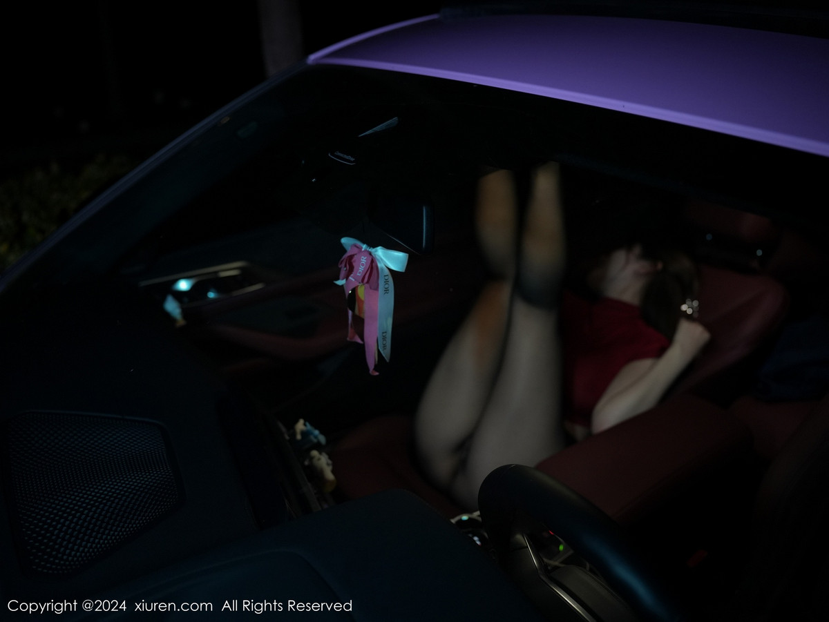 [XiuRen秀人网]第9558期甜妮写真 [77P]-002