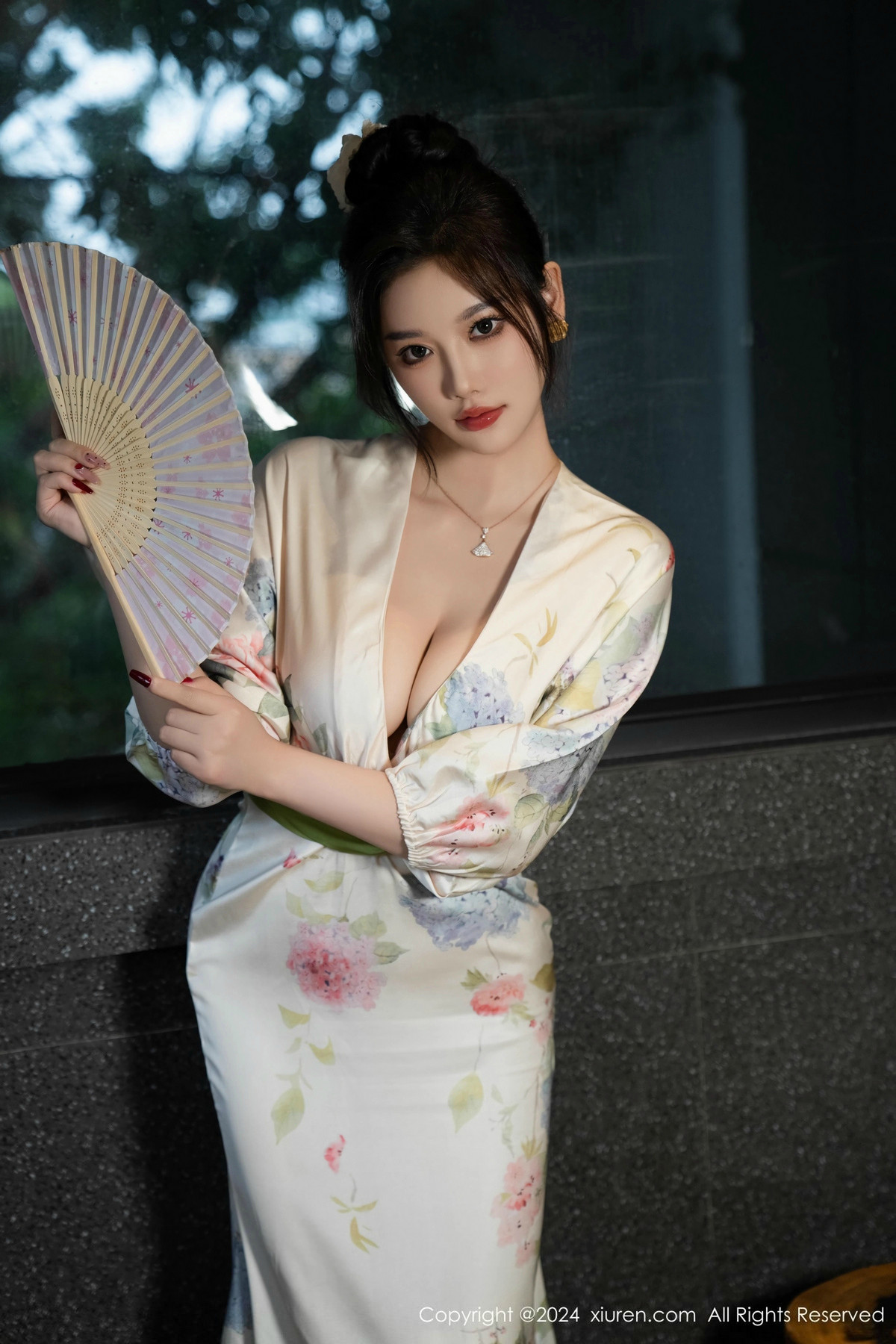 [XiuRen秀人网]第9470期杨晨晨写真 [99P]-019