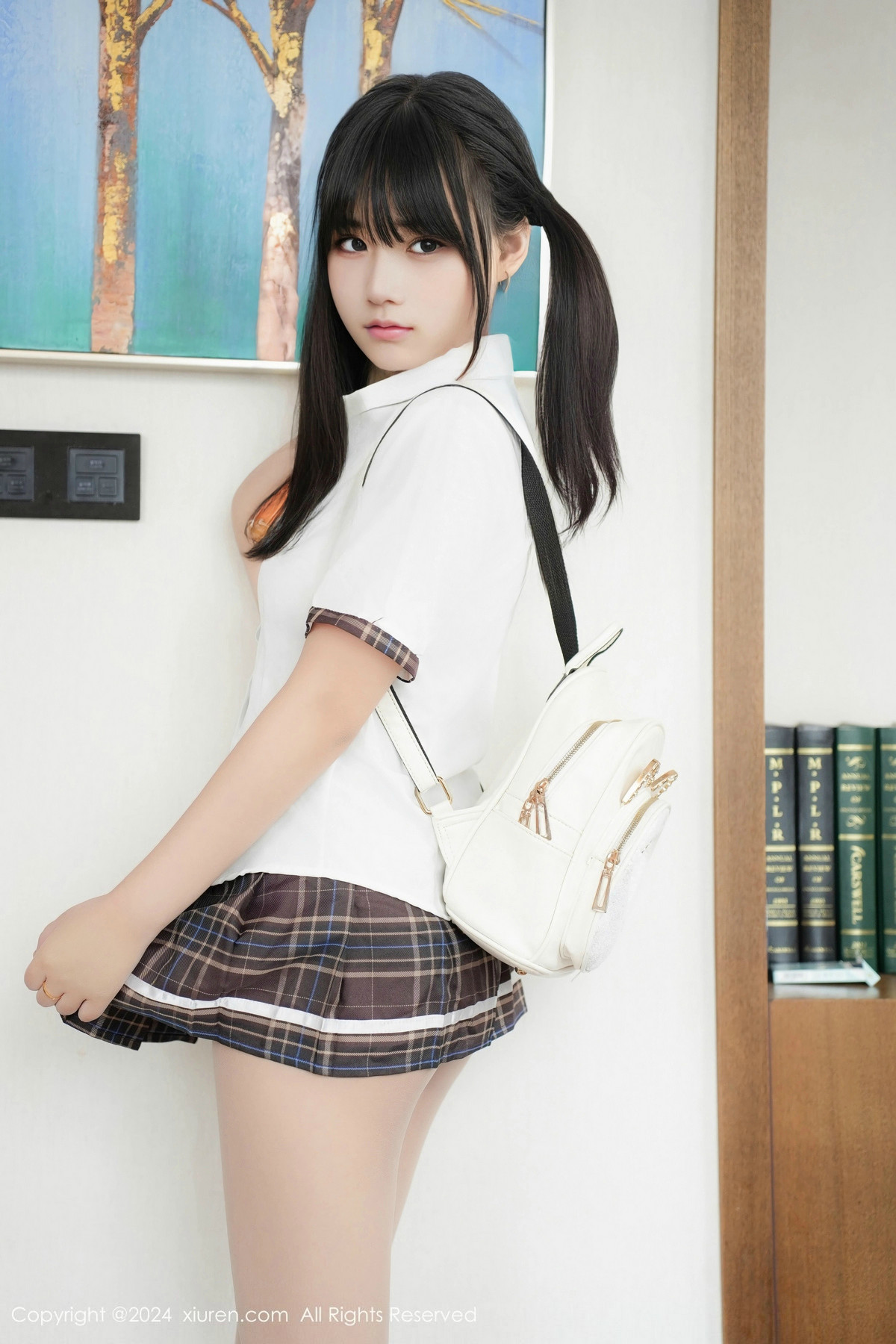 [XiuRen秀人网]第9573期姚若兮写真 [53P]-002