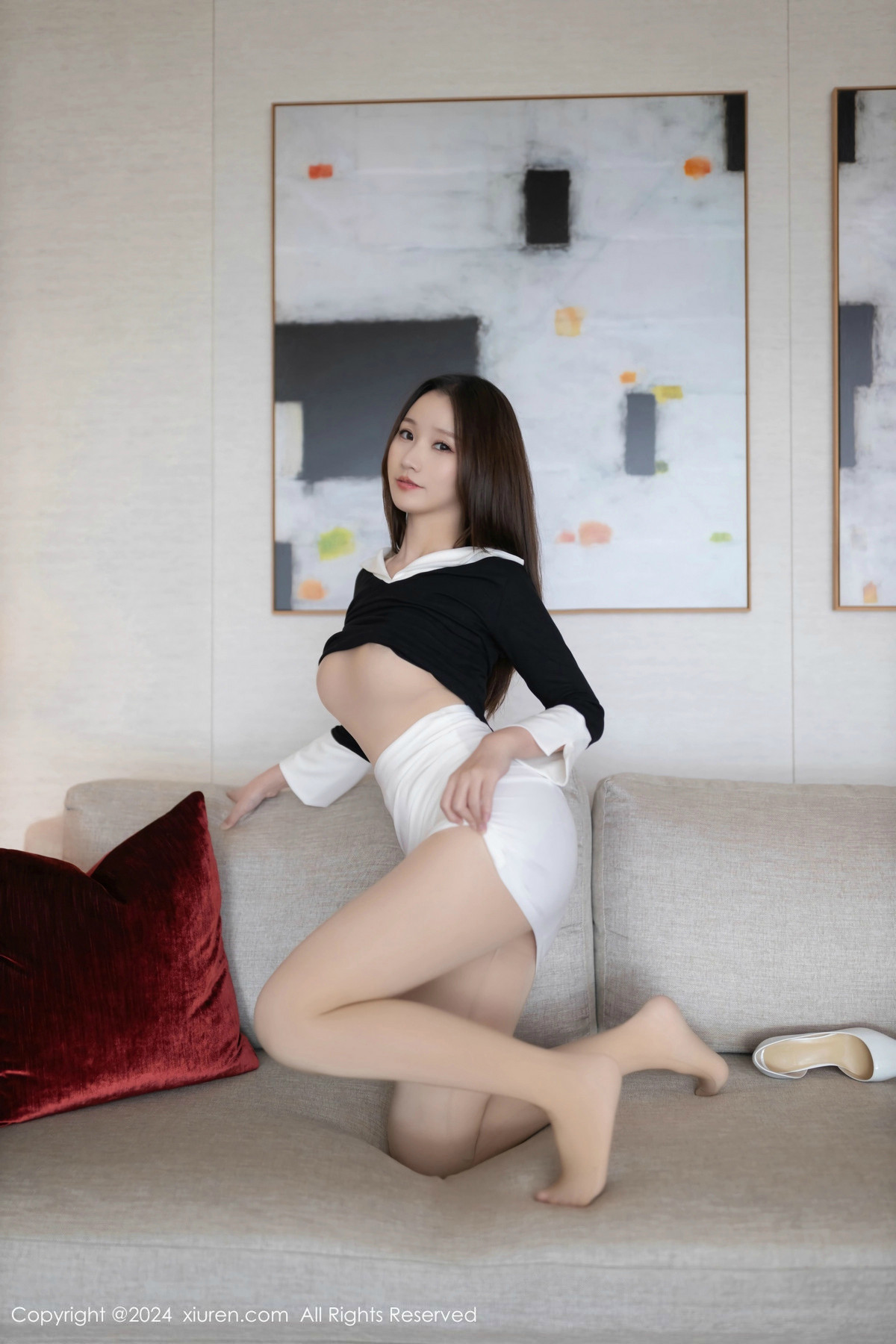 [XiuRen秀人网]第9587期杏子写真 [82P]-018