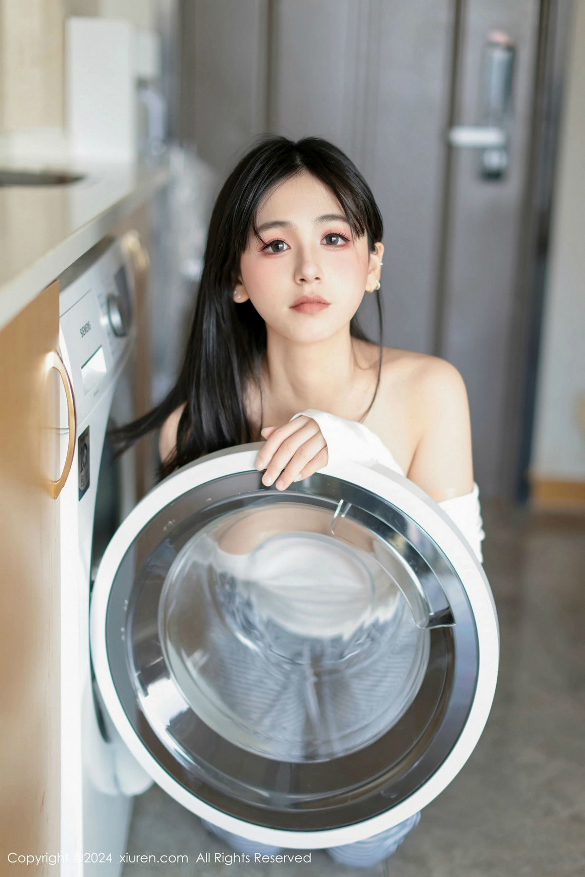 [XiuRen秀人网]第9605期奶芙乔乔写真 [85P]-028