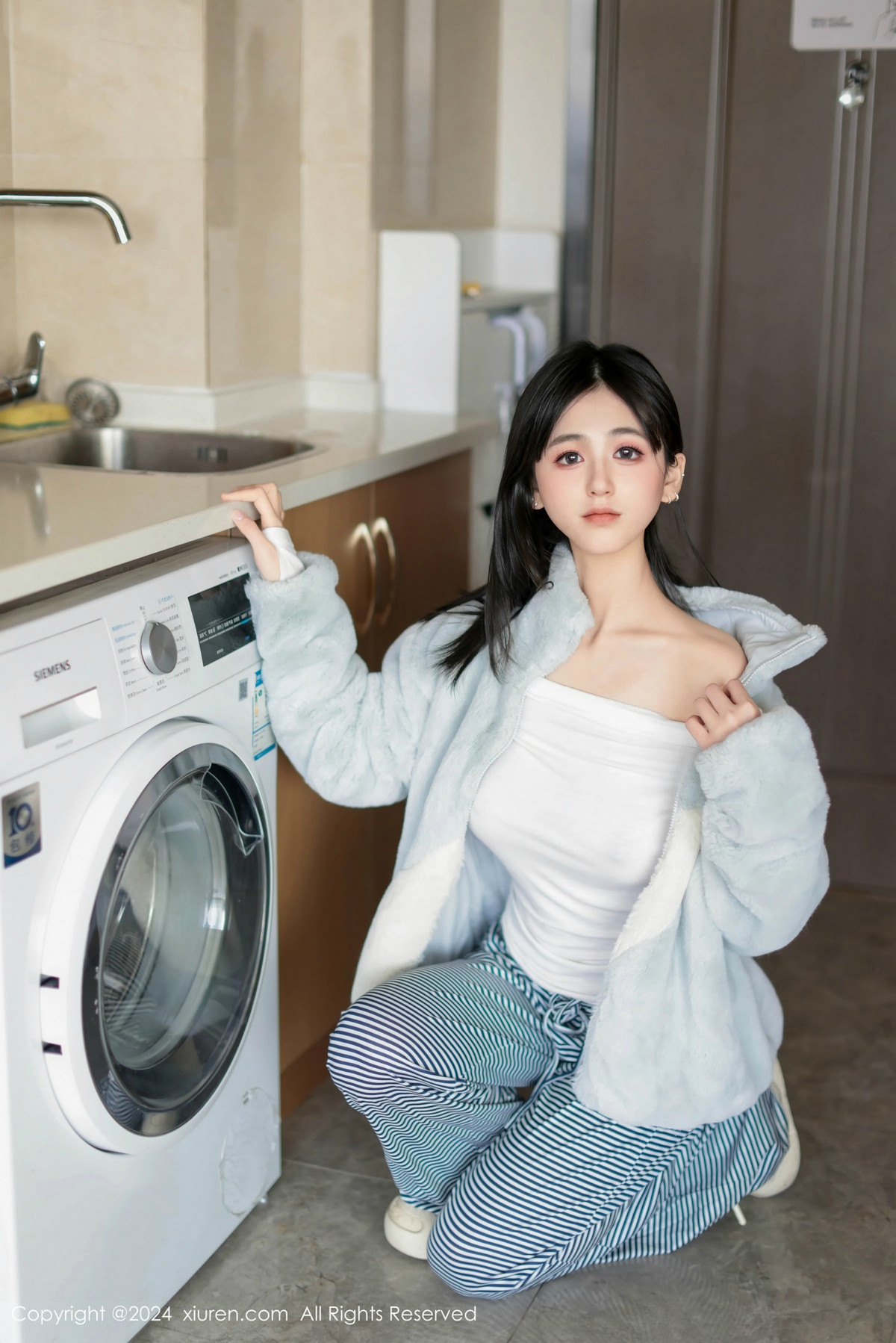 [XiuRen秀人网]第9605期奶芙乔乔写真 [85P]-024