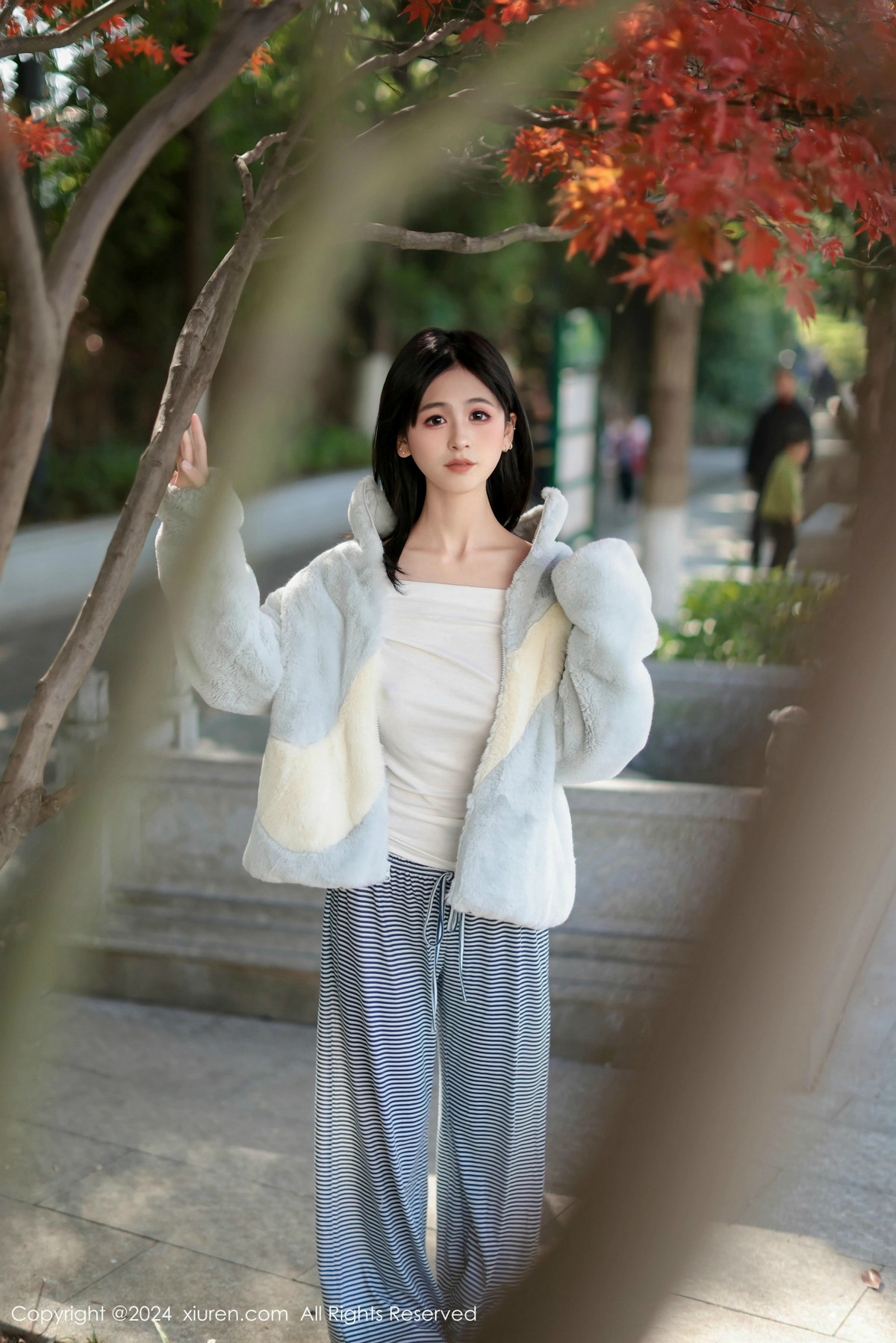[XiuRen秀人网]第9605期奶芙乔乔写真 [85P]-010