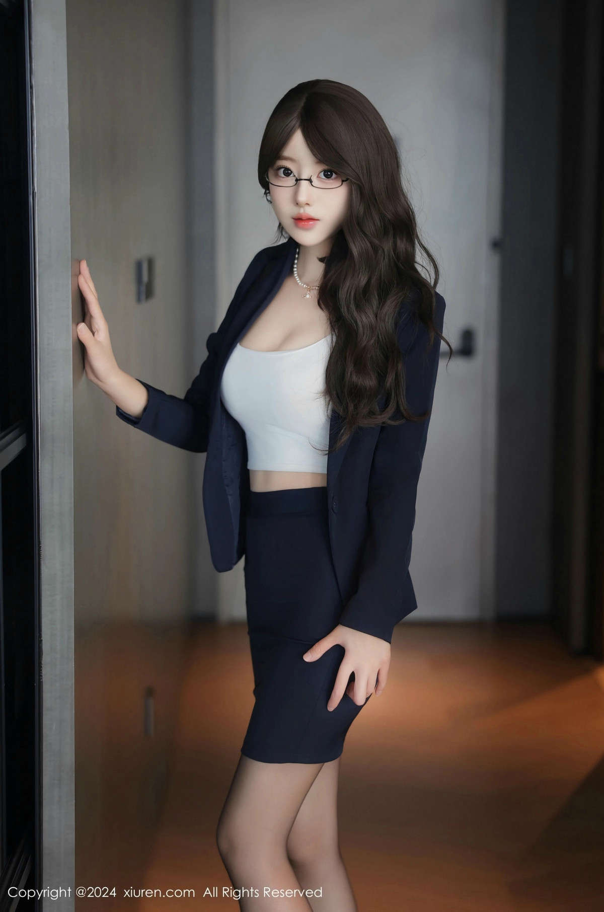 [XiuRen秀人网]第9486期桃妖夭写真 [72P]-001