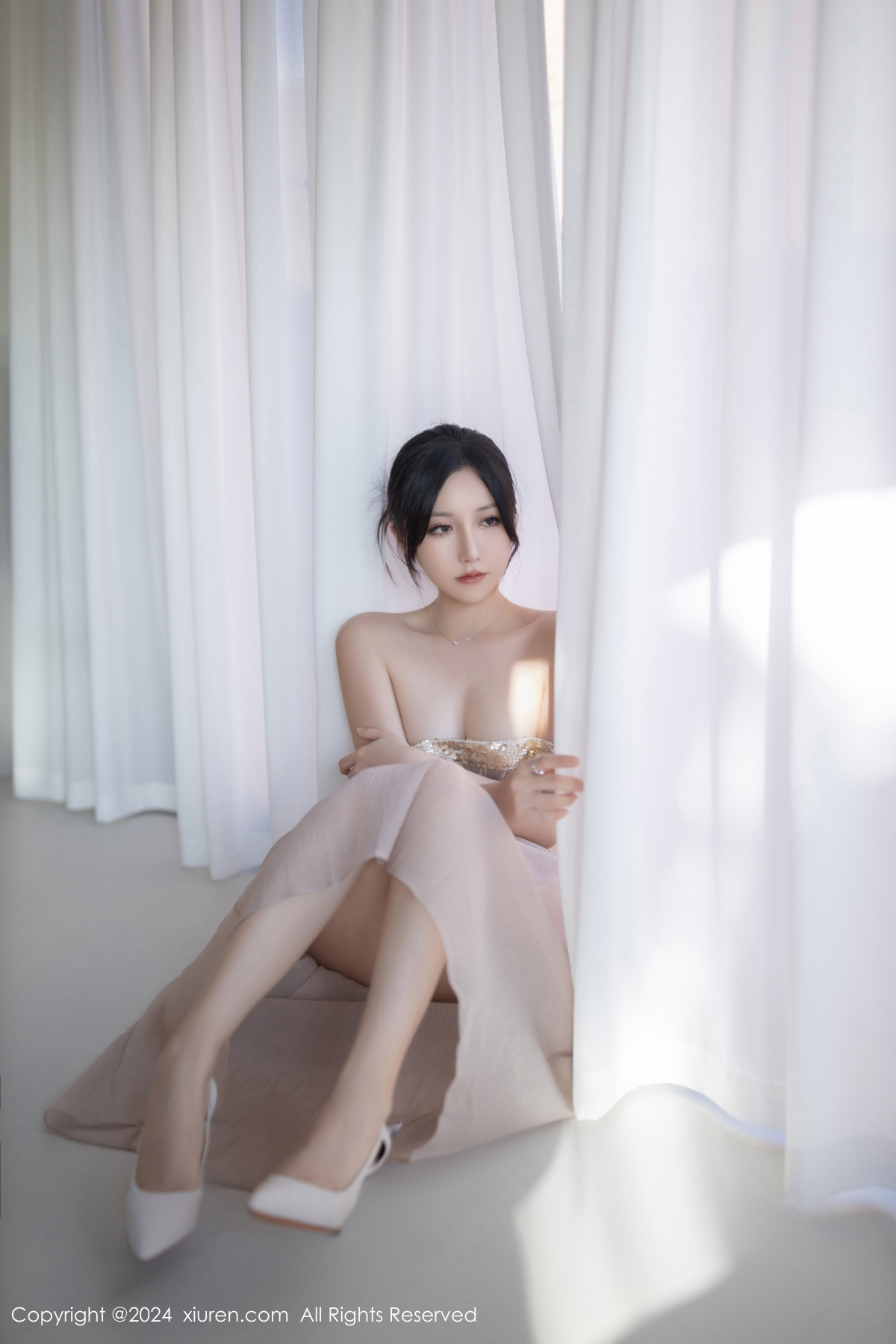 [XiuRen秀人网]第9492期鱼子酱写真 [80P]-064